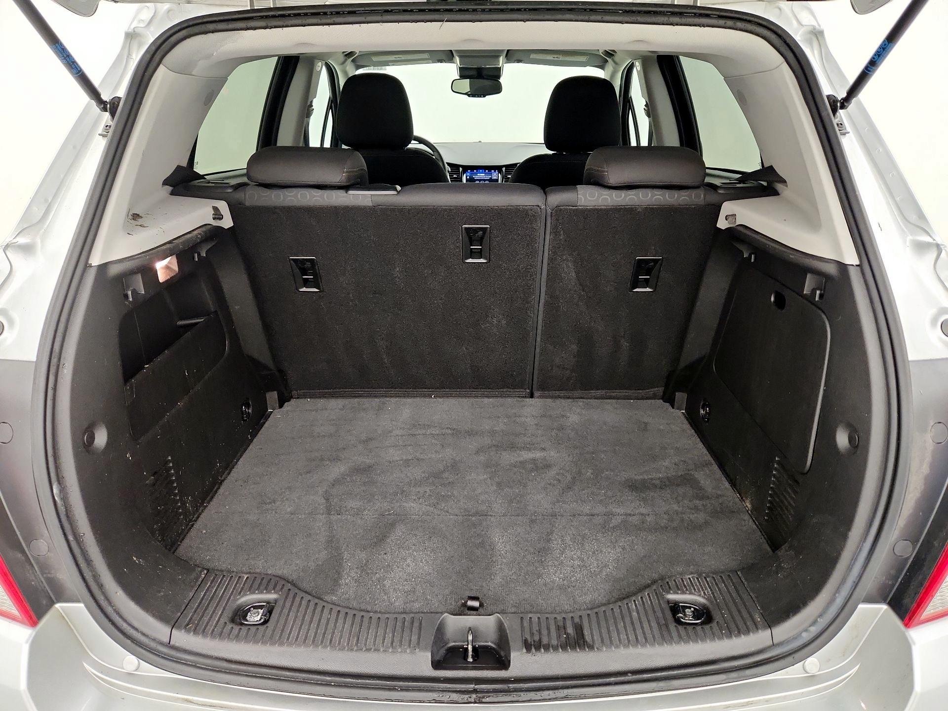 Thumbnail: 2020 Chevrolet Trax - 20