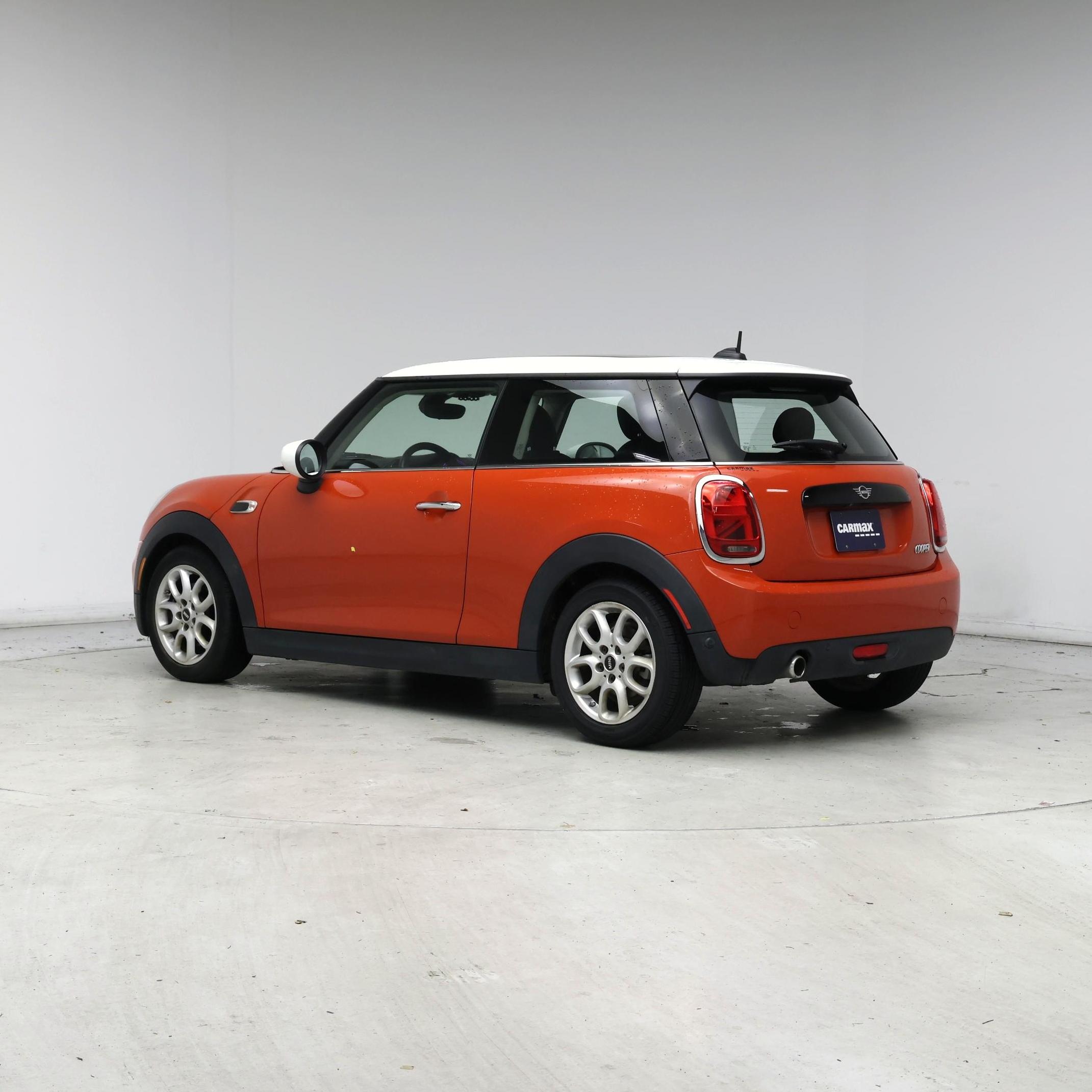 Thumbnail: 2020 MINI Cooper Hardtop - 2