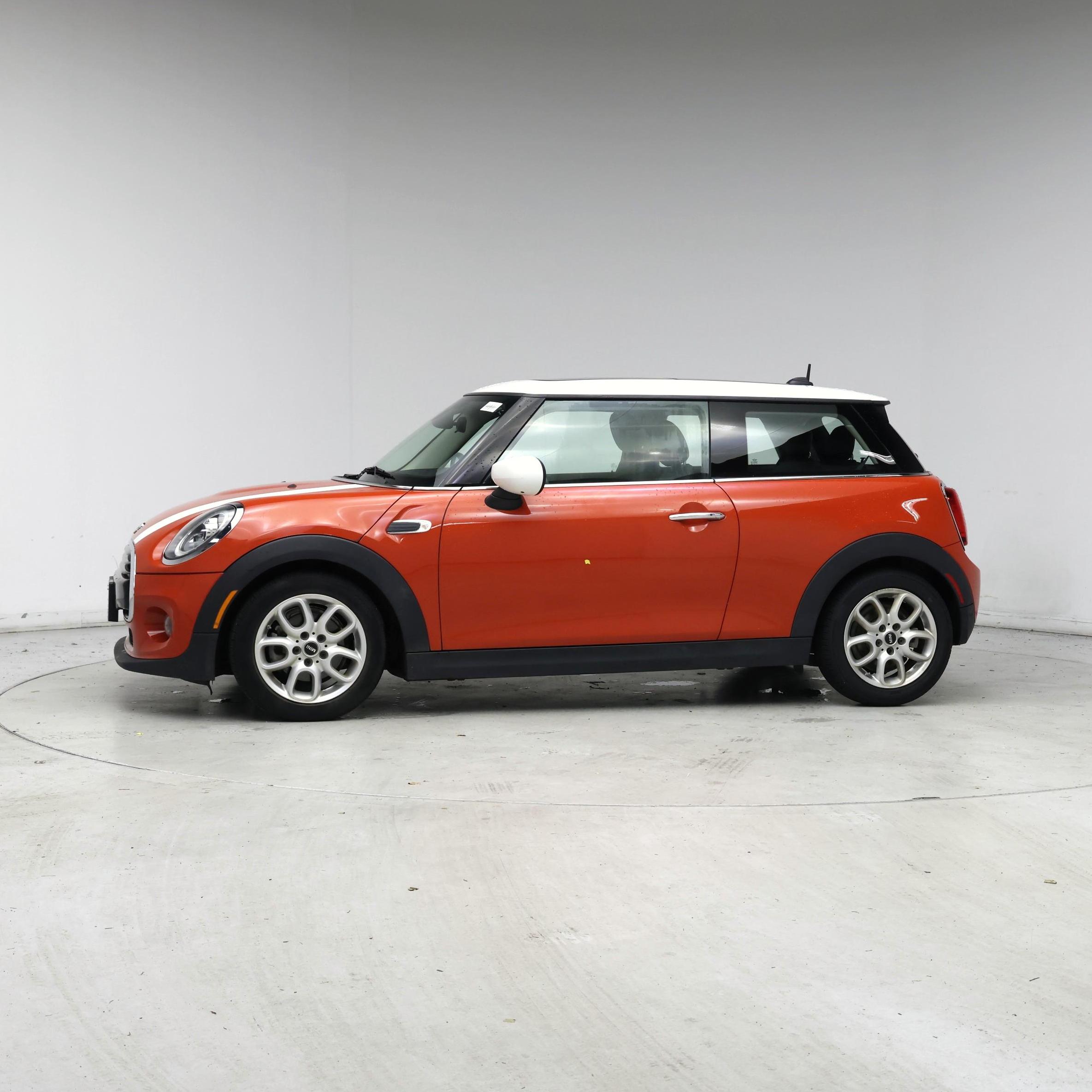 Thumbnail: 2020 MINI Cooper Hardtop - 3
