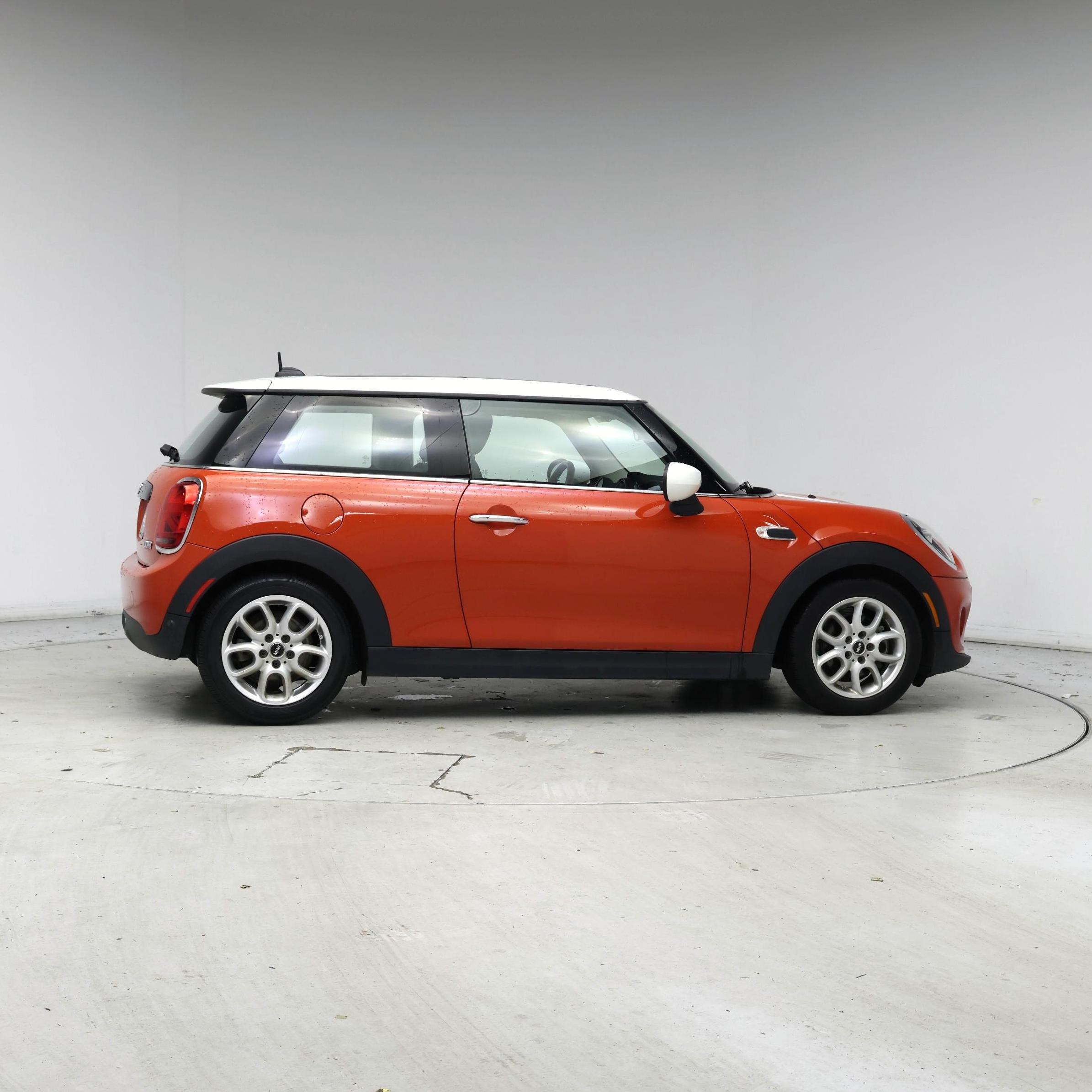 Thumbnail: 2020 MINI Cooper Hardtop - 7