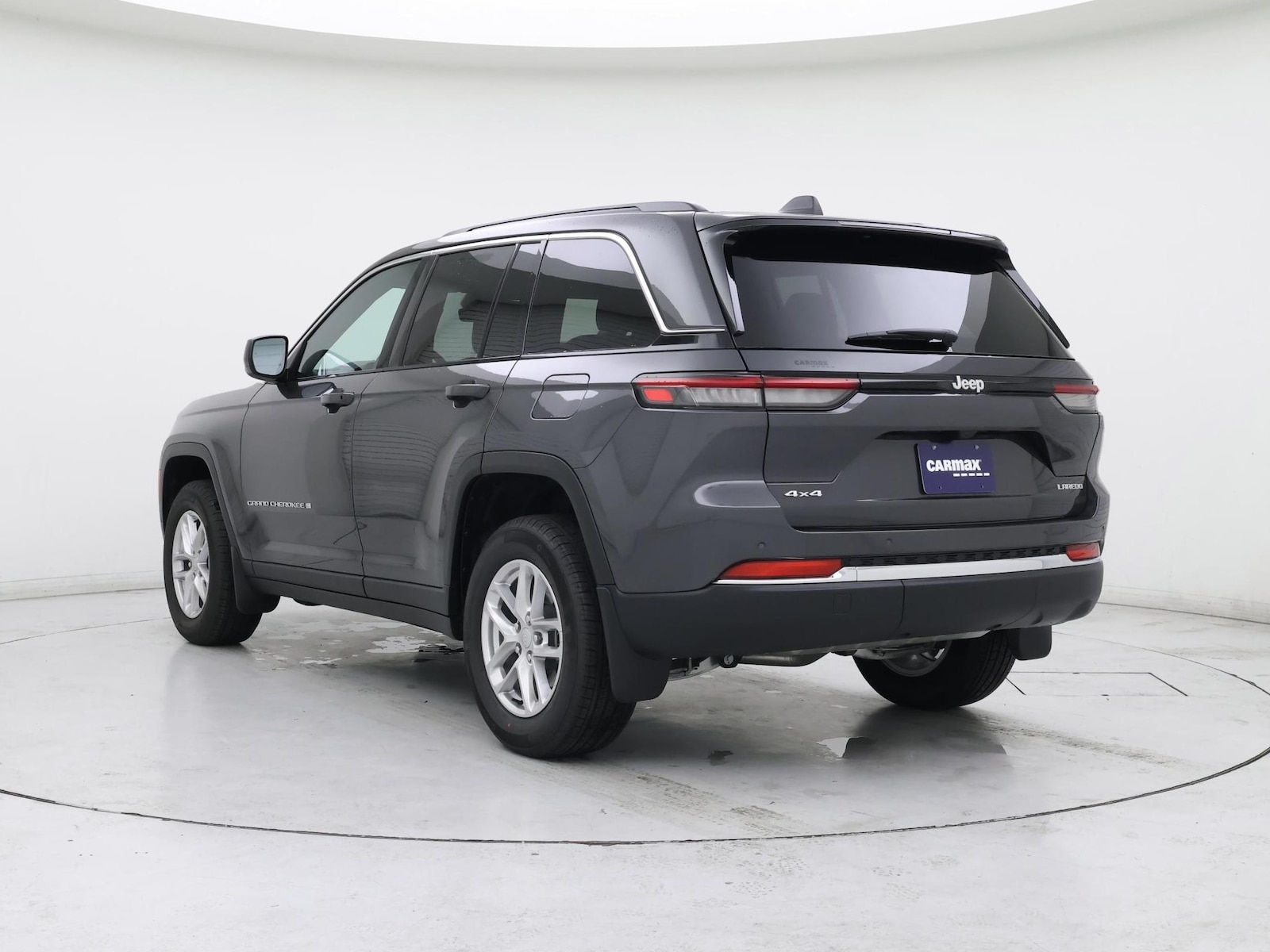 2025 Jeep Grand Cherokee Laredo - Photo 3
