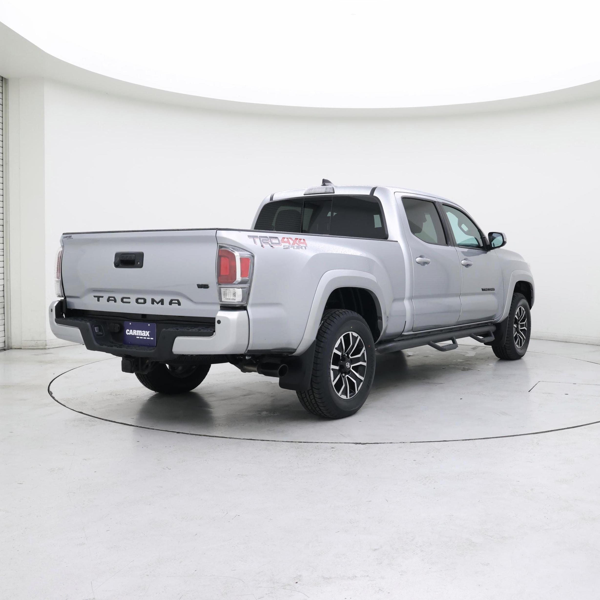 Thumbnail: 2023 Toyota Tacoma - 8