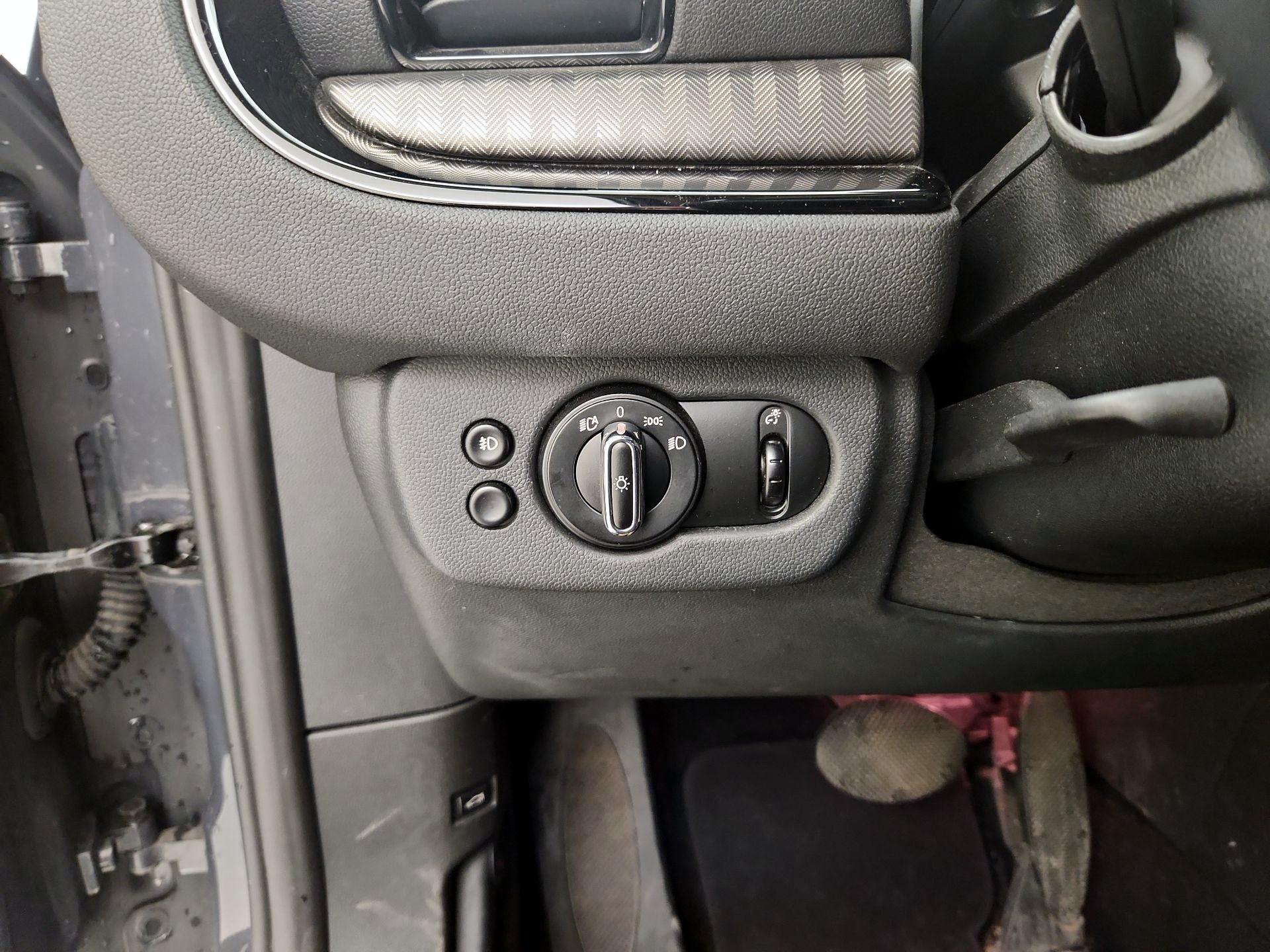 Thumbnail: 2017 MINI Cooper Clubman - 13