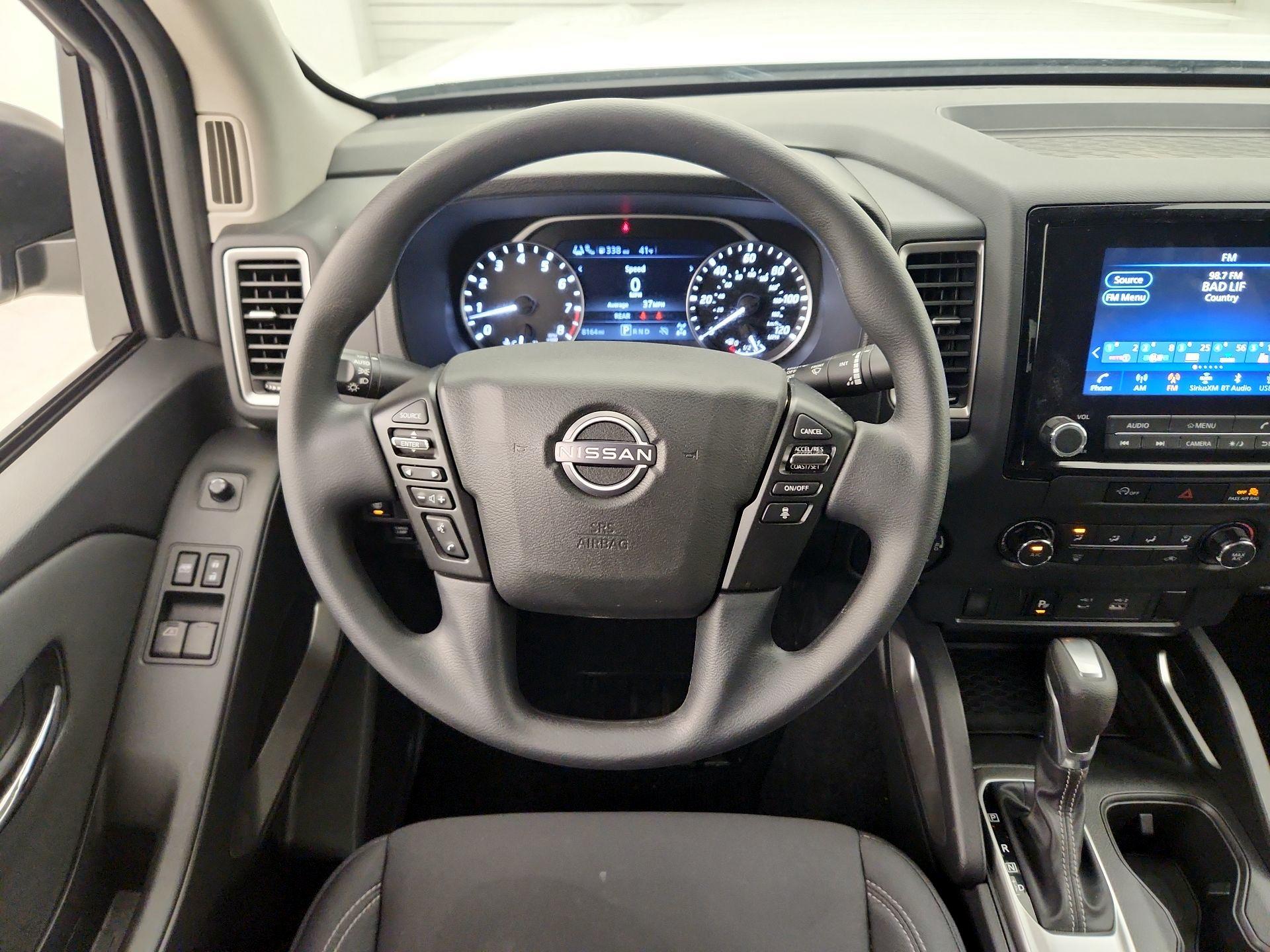 Thumbnail: 2024 Nissan Frontier - 10