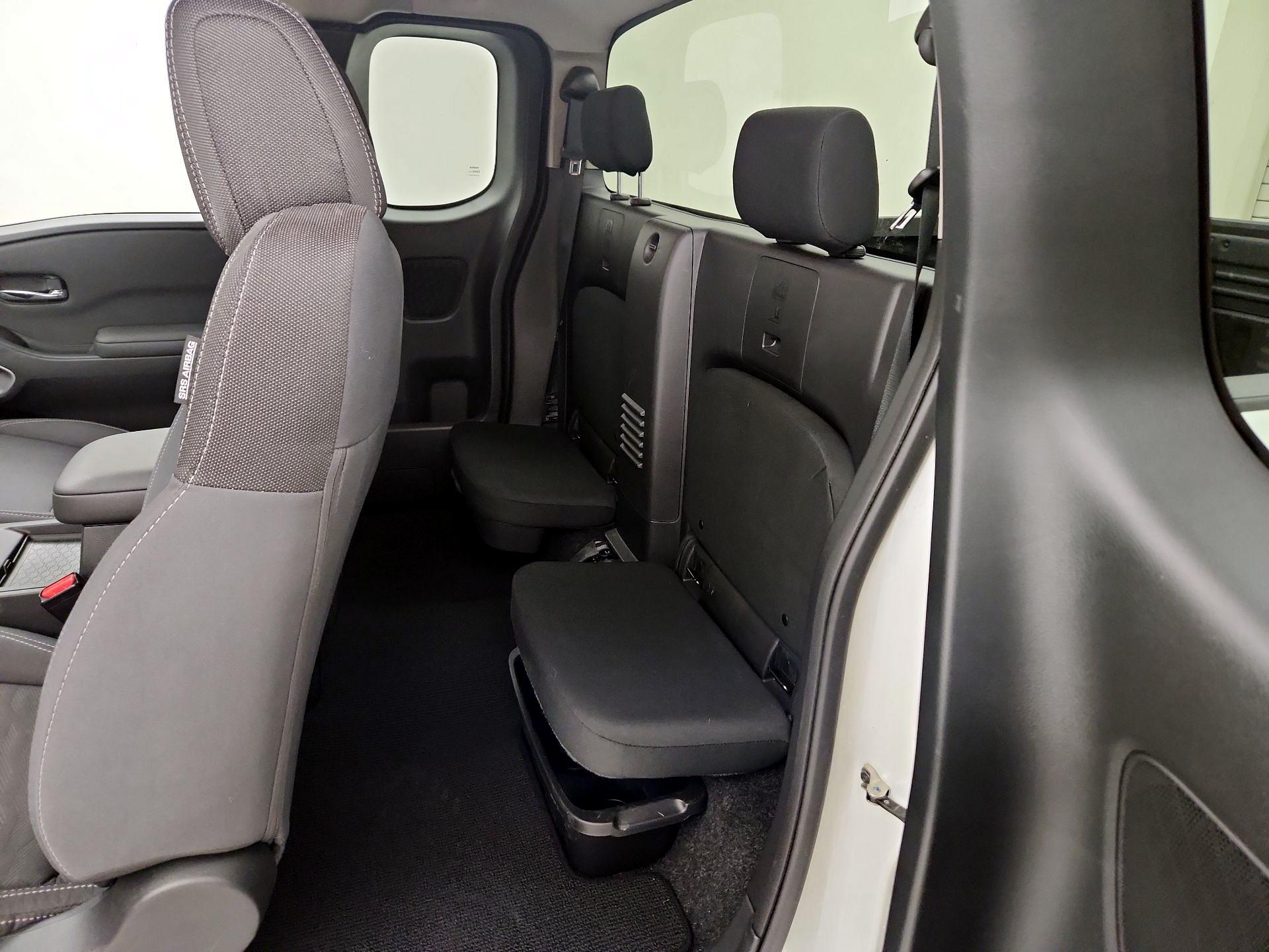 Thumbnail: 2024 Nissan Frontier - 19