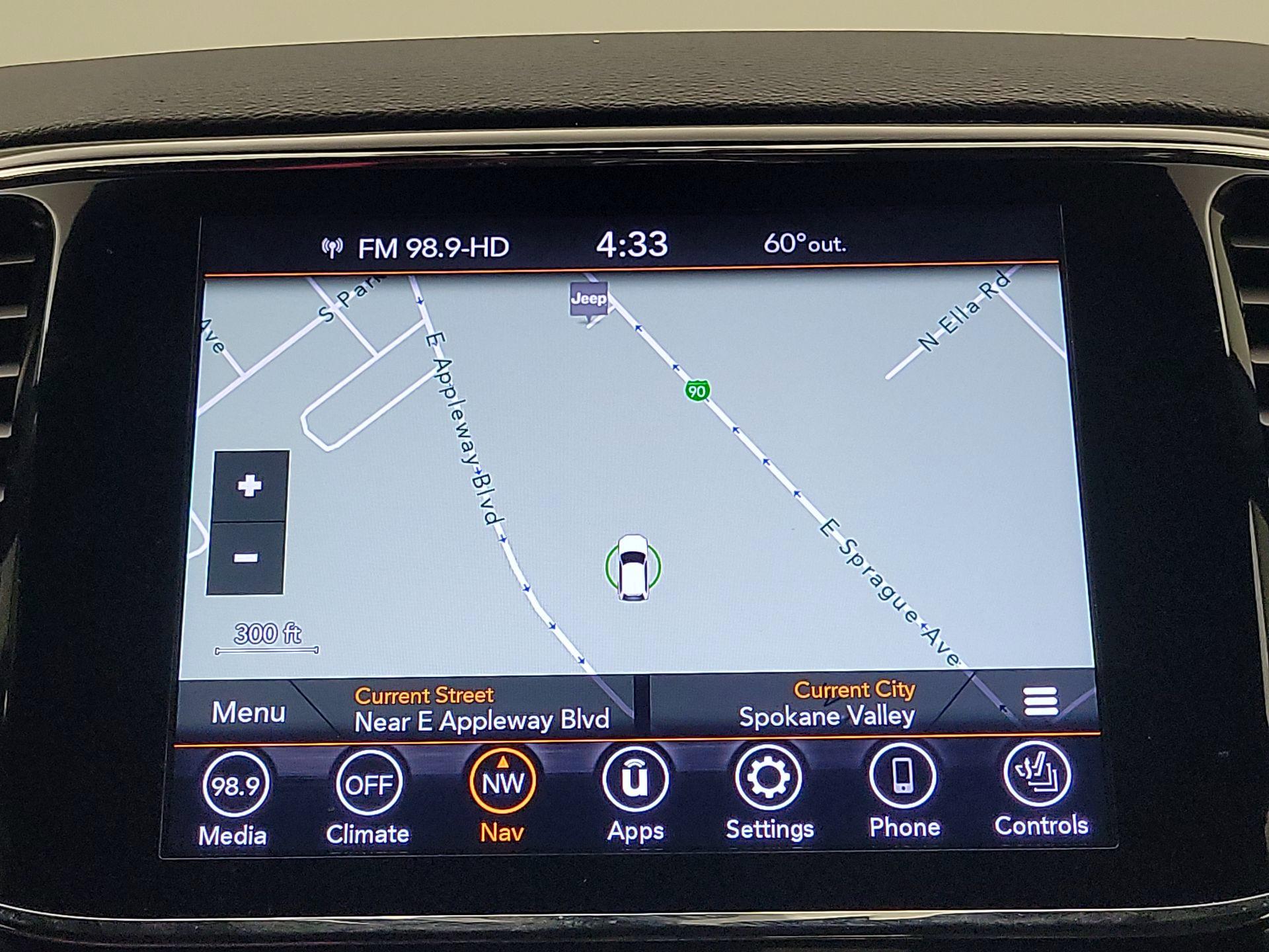 Thumbnail: 2020 Jeep Grand Cherokee - 14