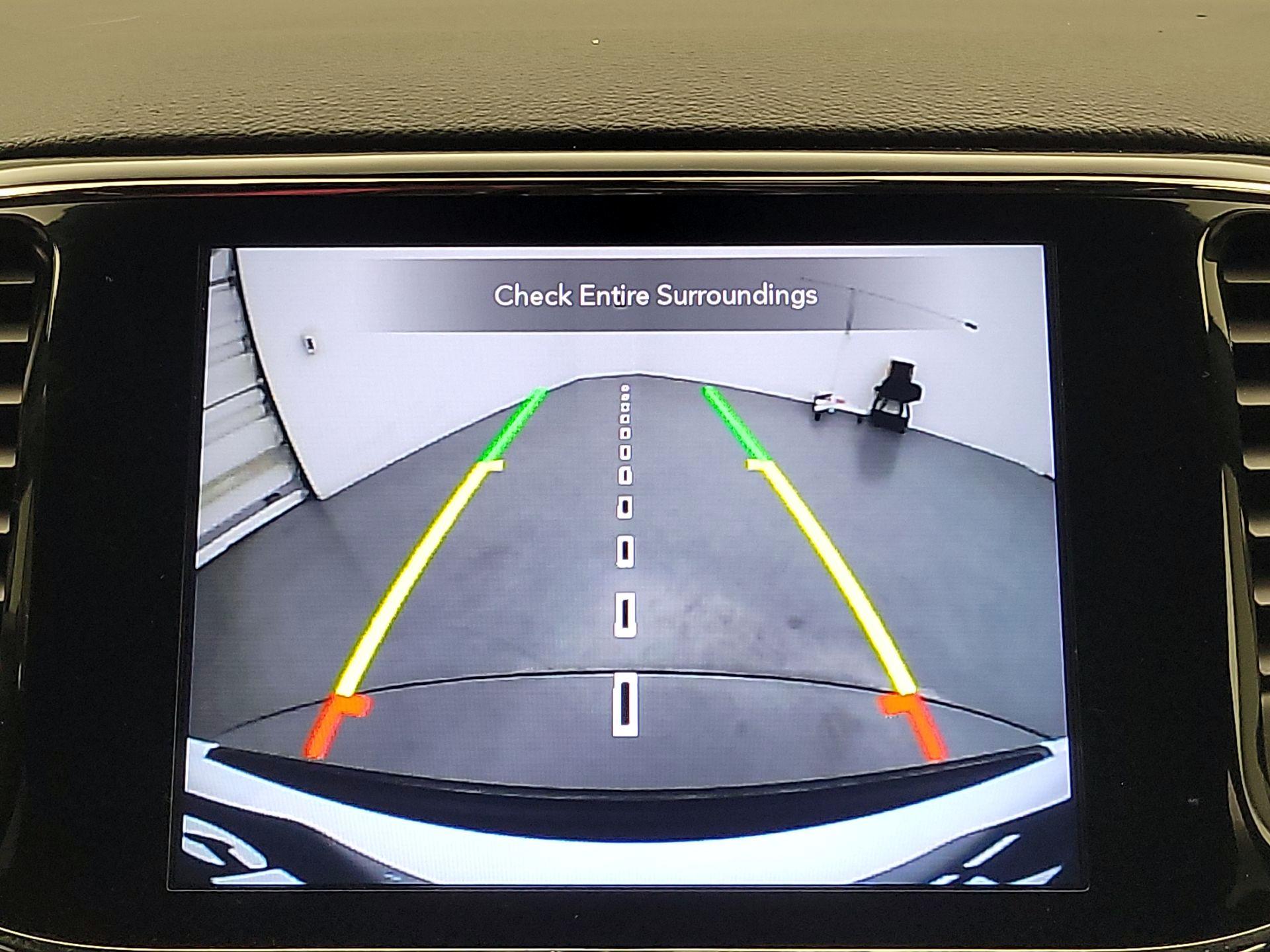 Thumbnail: 2020 Jeep Grand Cherokee - 15