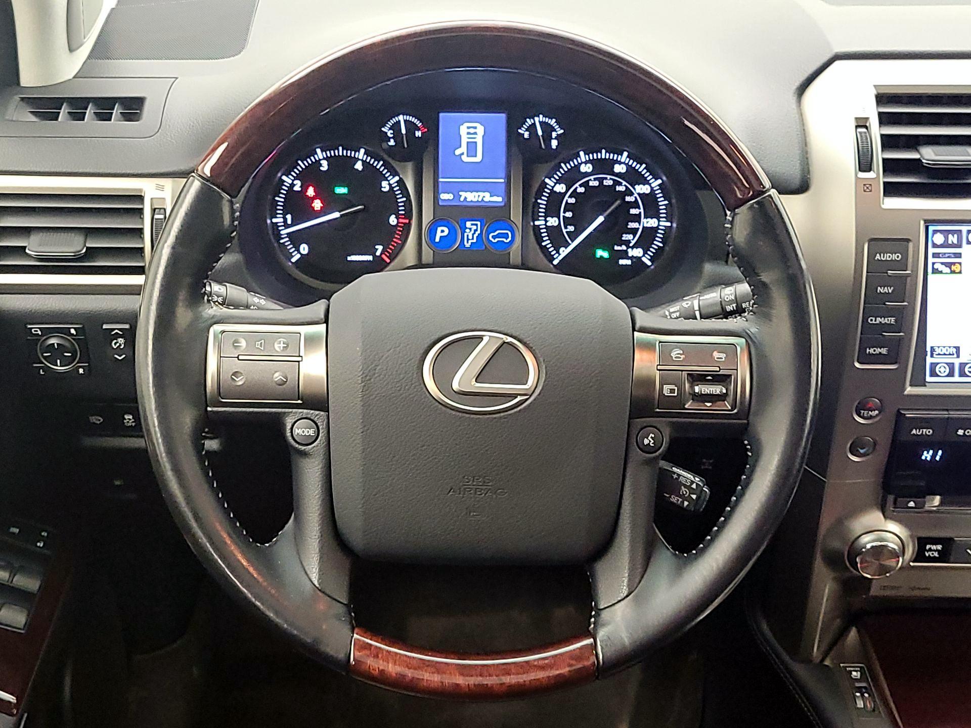 Thumbnail: 2017 Lexus GX - 10