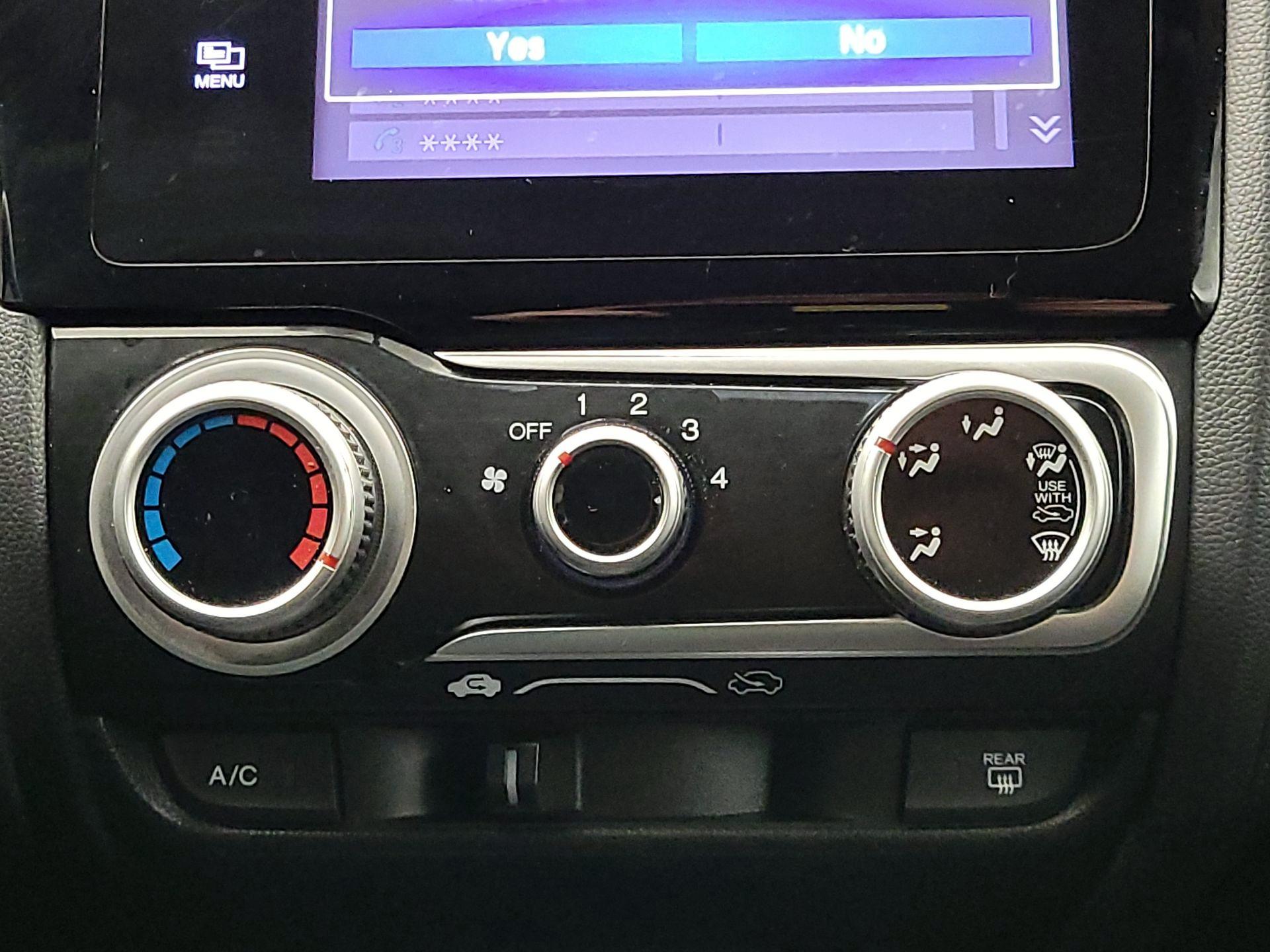 Thumbnail: 2015 Honda Fit - 16