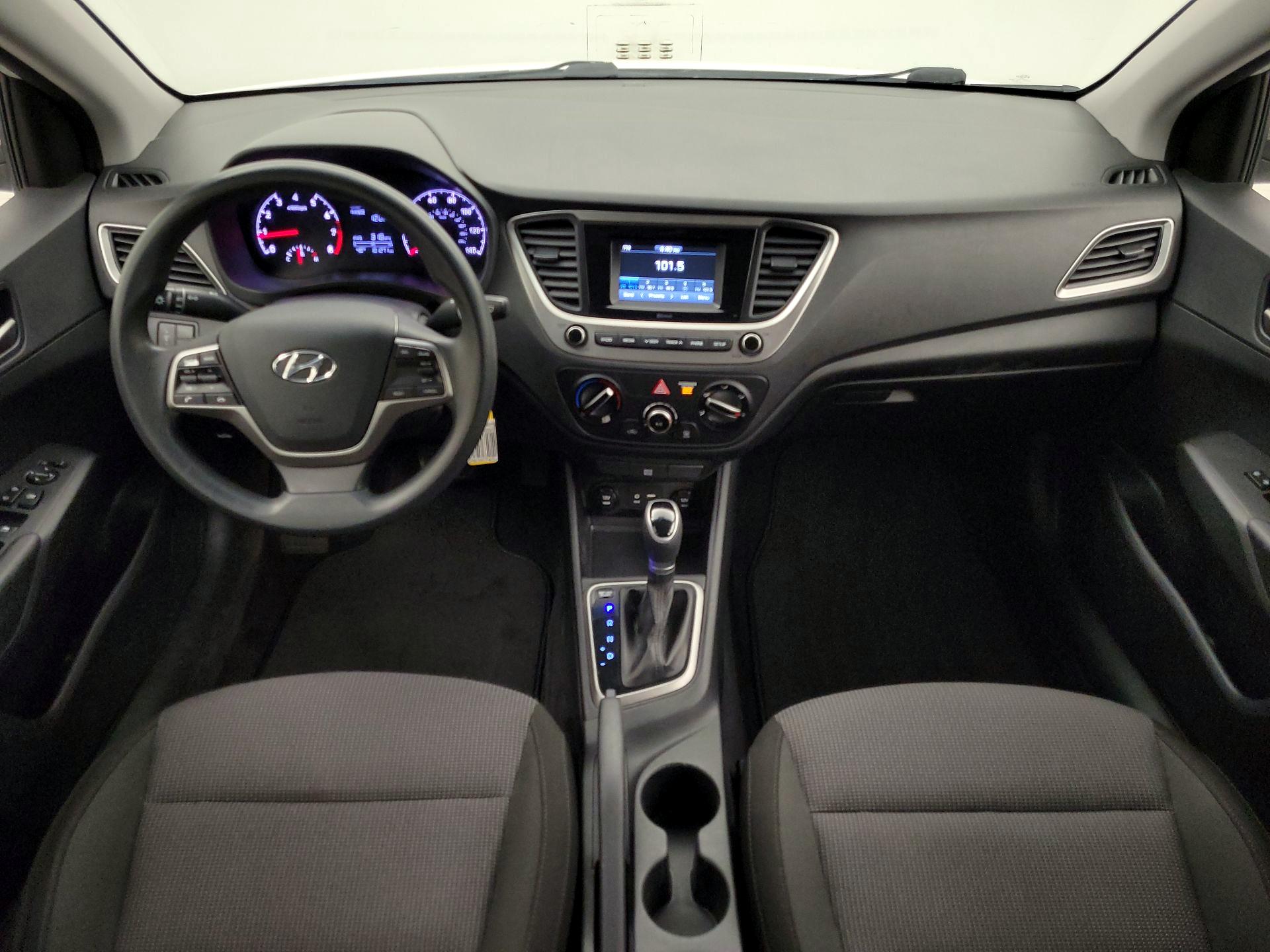 Thumbnail: 2019 Hyundai Accent - 9