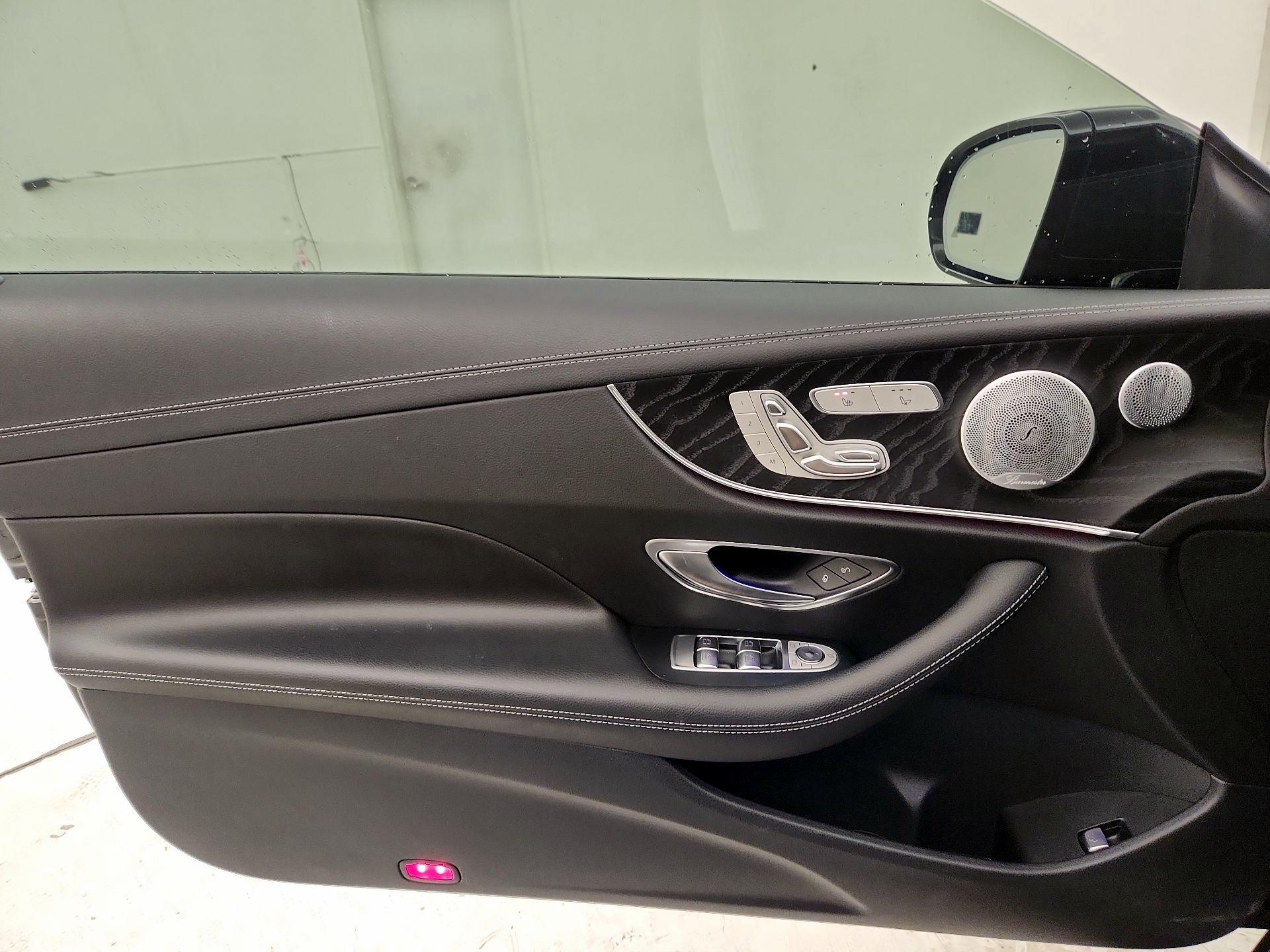 Thumbnail: 2019 Mercedes-Benz E-Class - 12