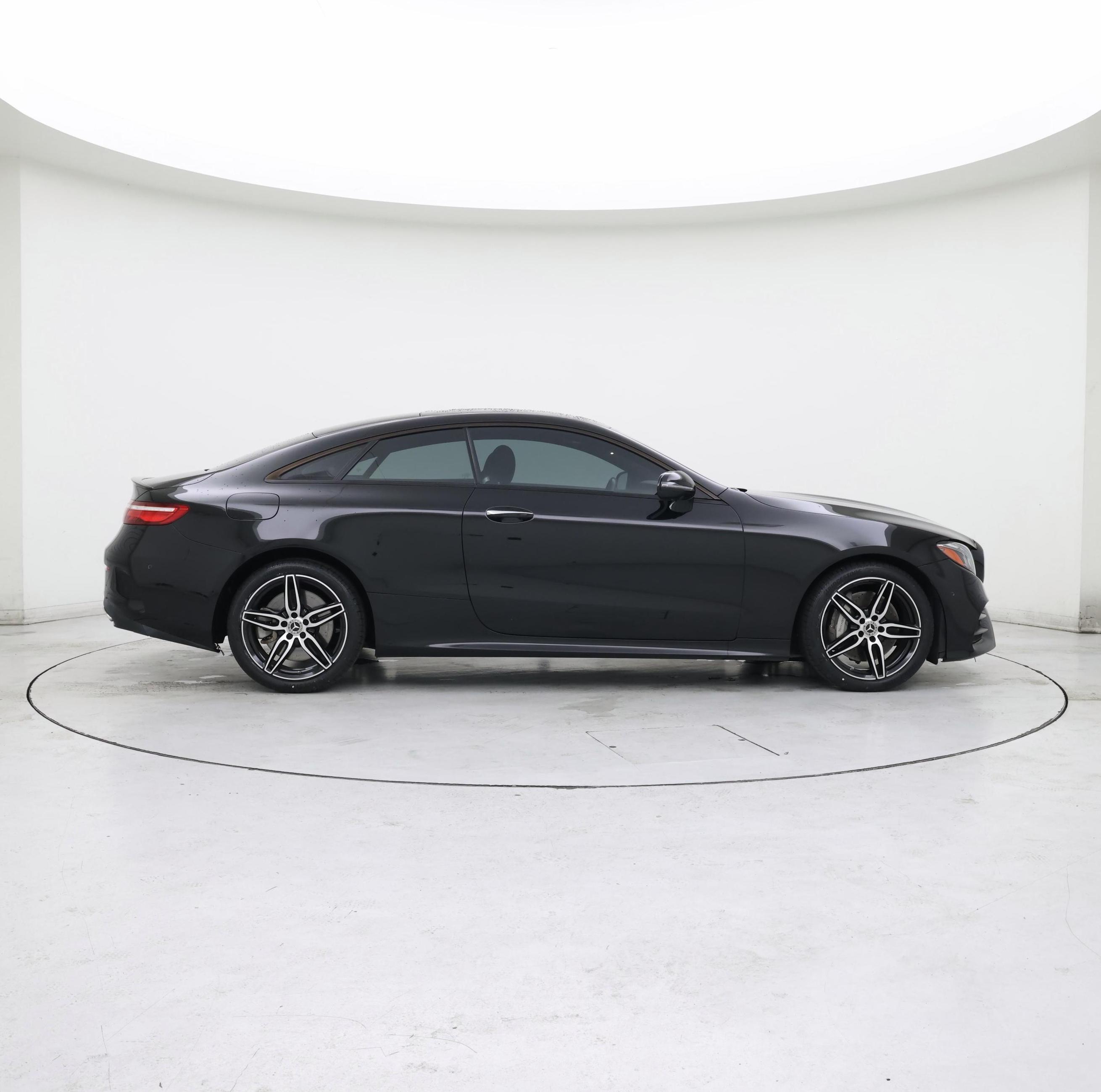 Thumbnail: 2019 Mercedes-Benz E-Class - 7