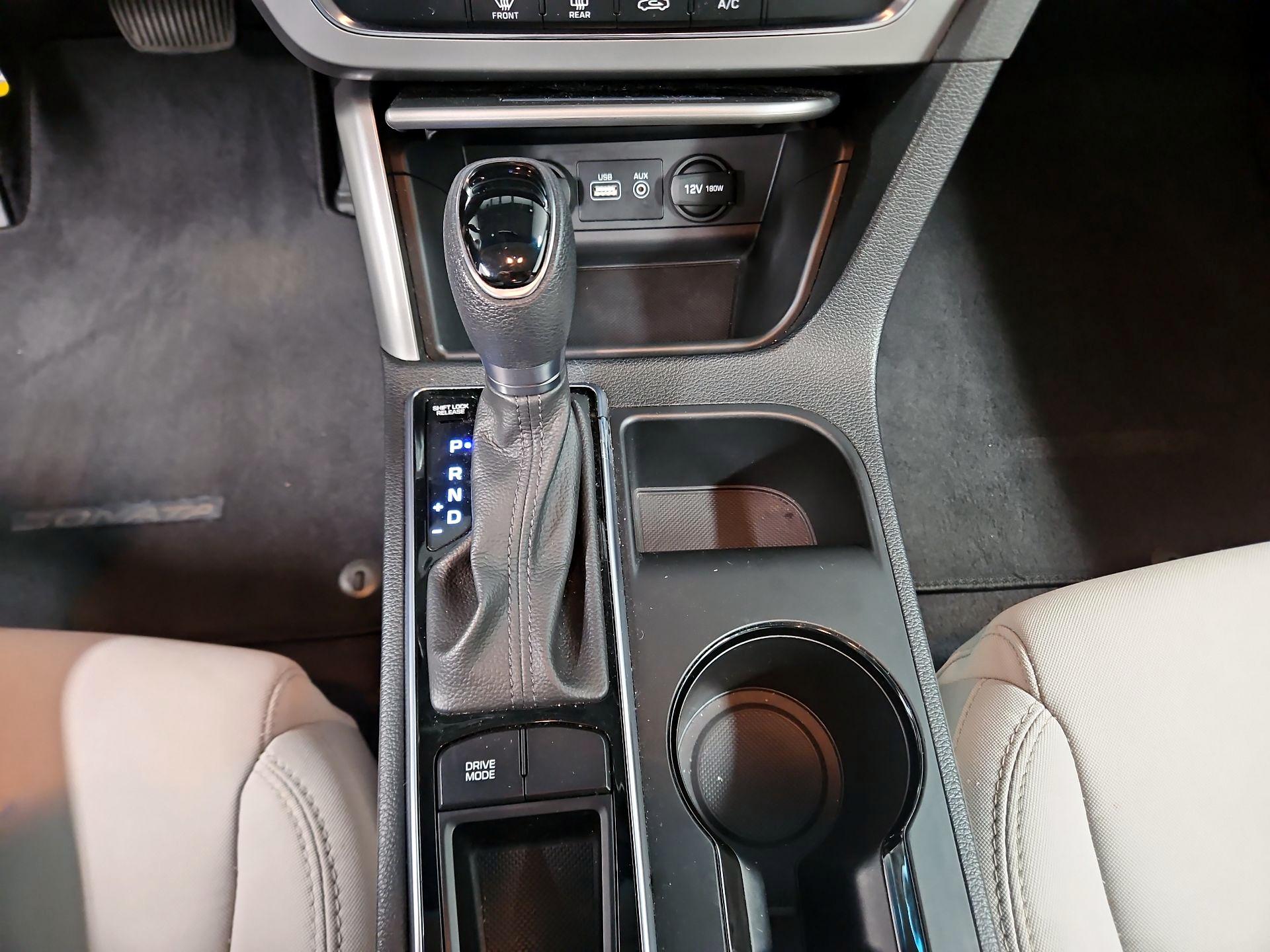 Thumbnail: 2016 Hyundai Sonata - 17