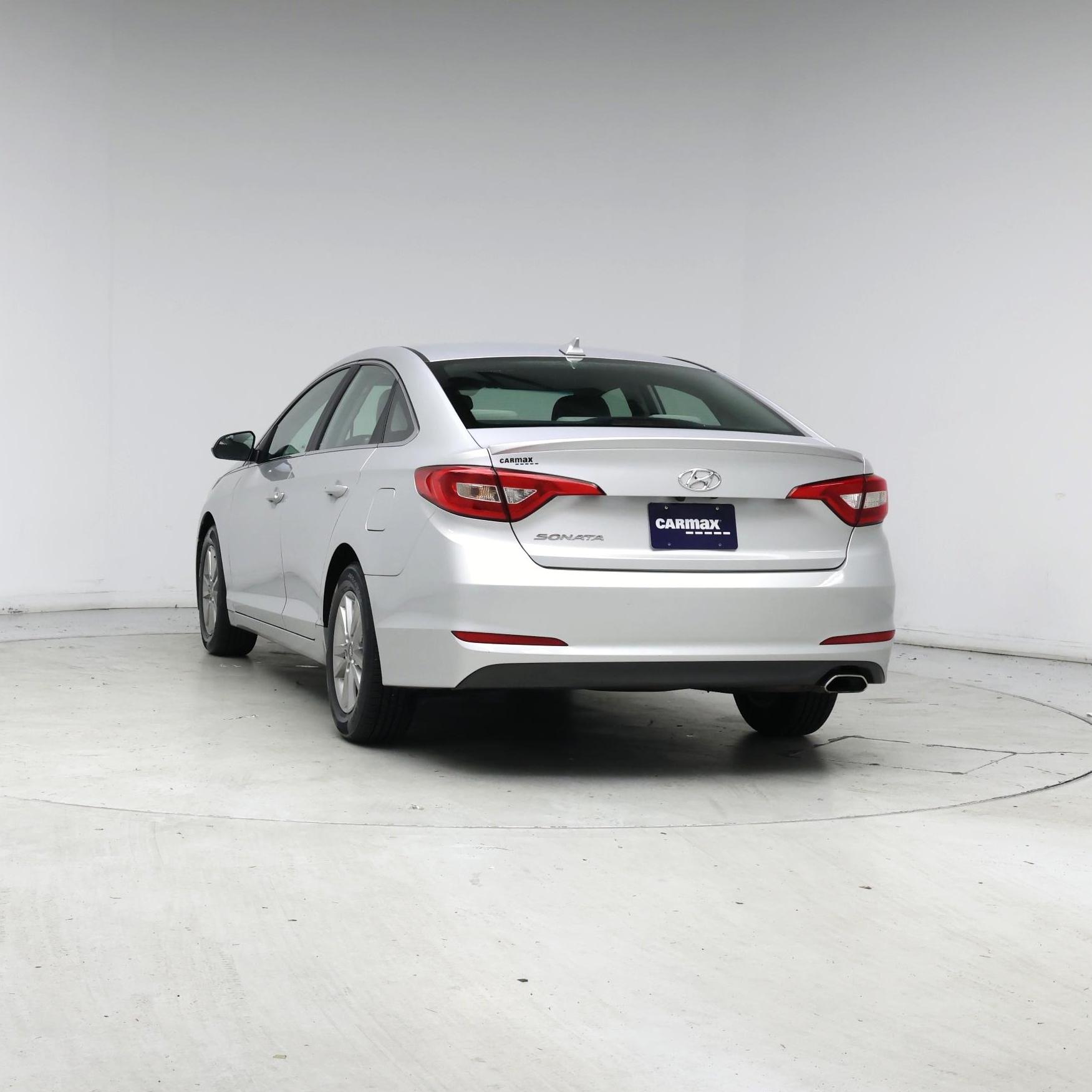 Thumbnail: 2016 Hyundai Sonata - 6