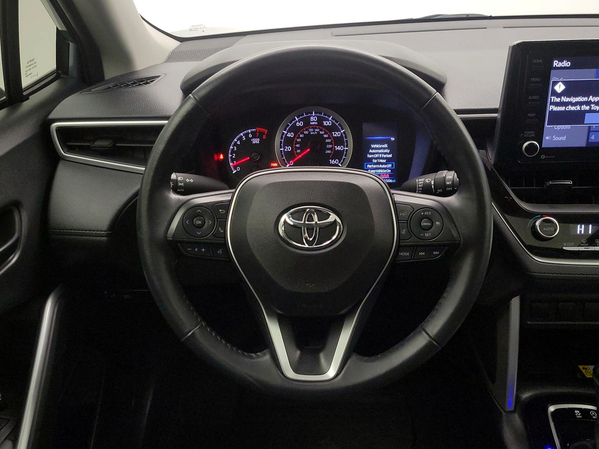 Thumbnail: 2022 Toyota Corolla Cross - 10