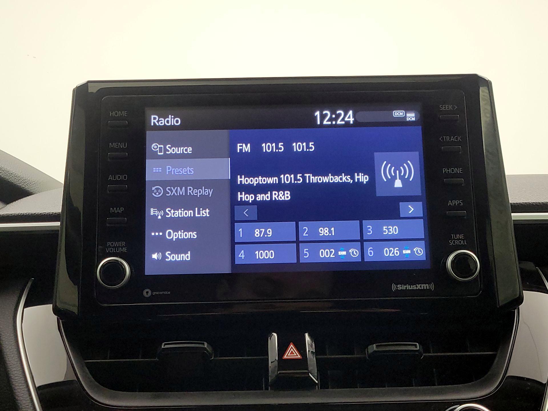 Thumbnail: 2022 Toyota Corolla Cross - 16