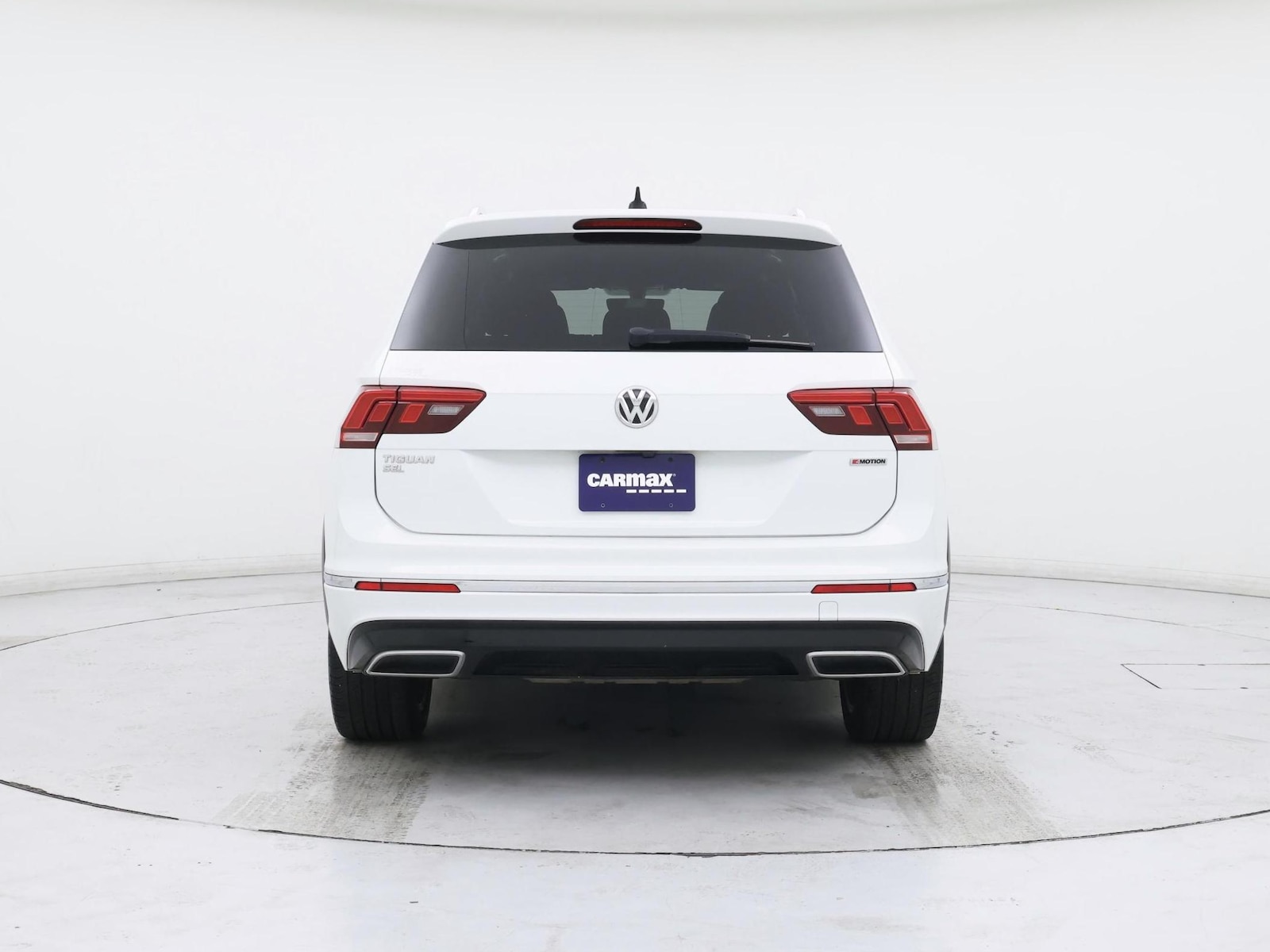 2019 Volkswagen Tiguan SEL R-Line - Photo 7