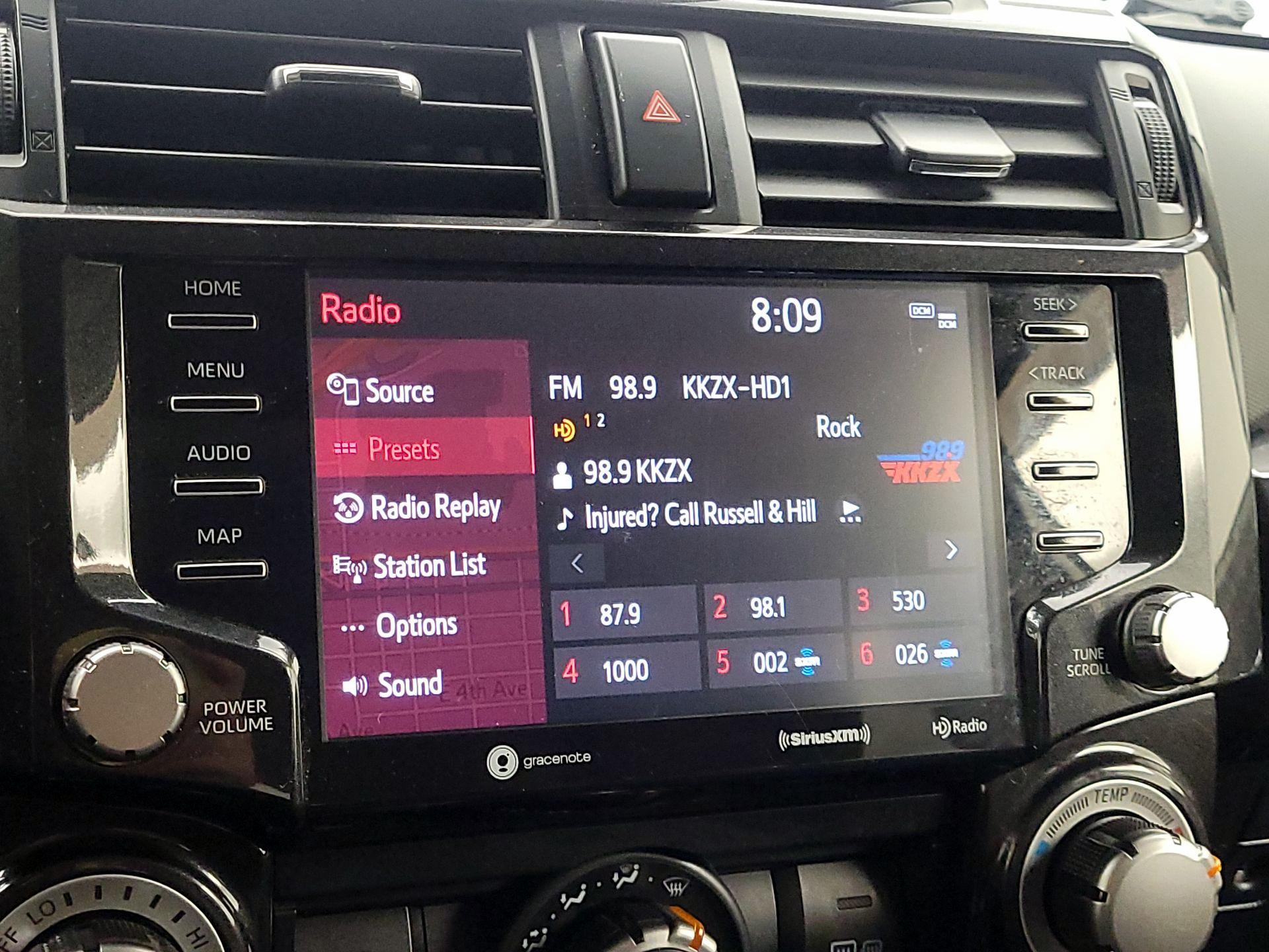 Thumbnail: 2020 Toyota 4Runner - 16