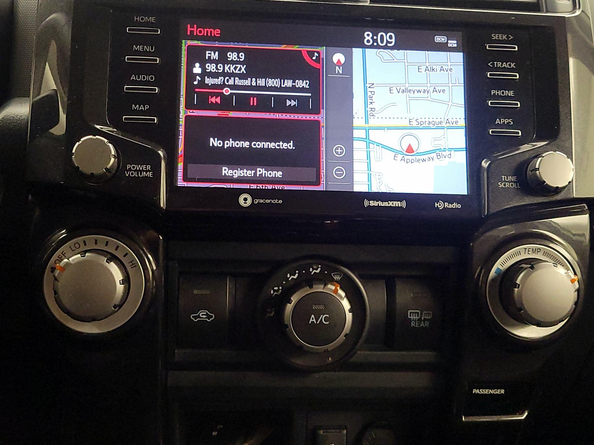 Thumbnail: 2020 Toyota 4Runner - 17