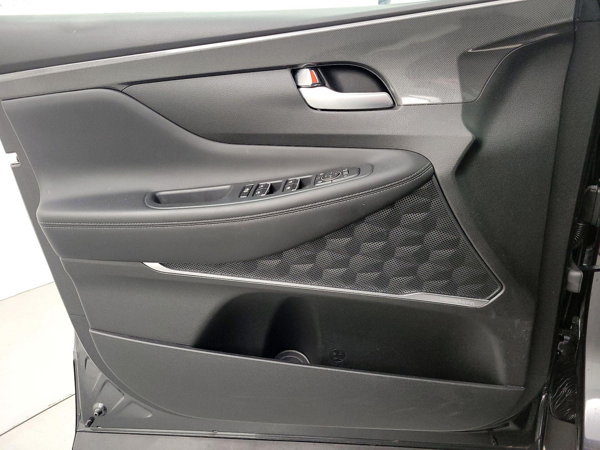 Thumbnail: 2023 Hyundai Santa Fe - 12