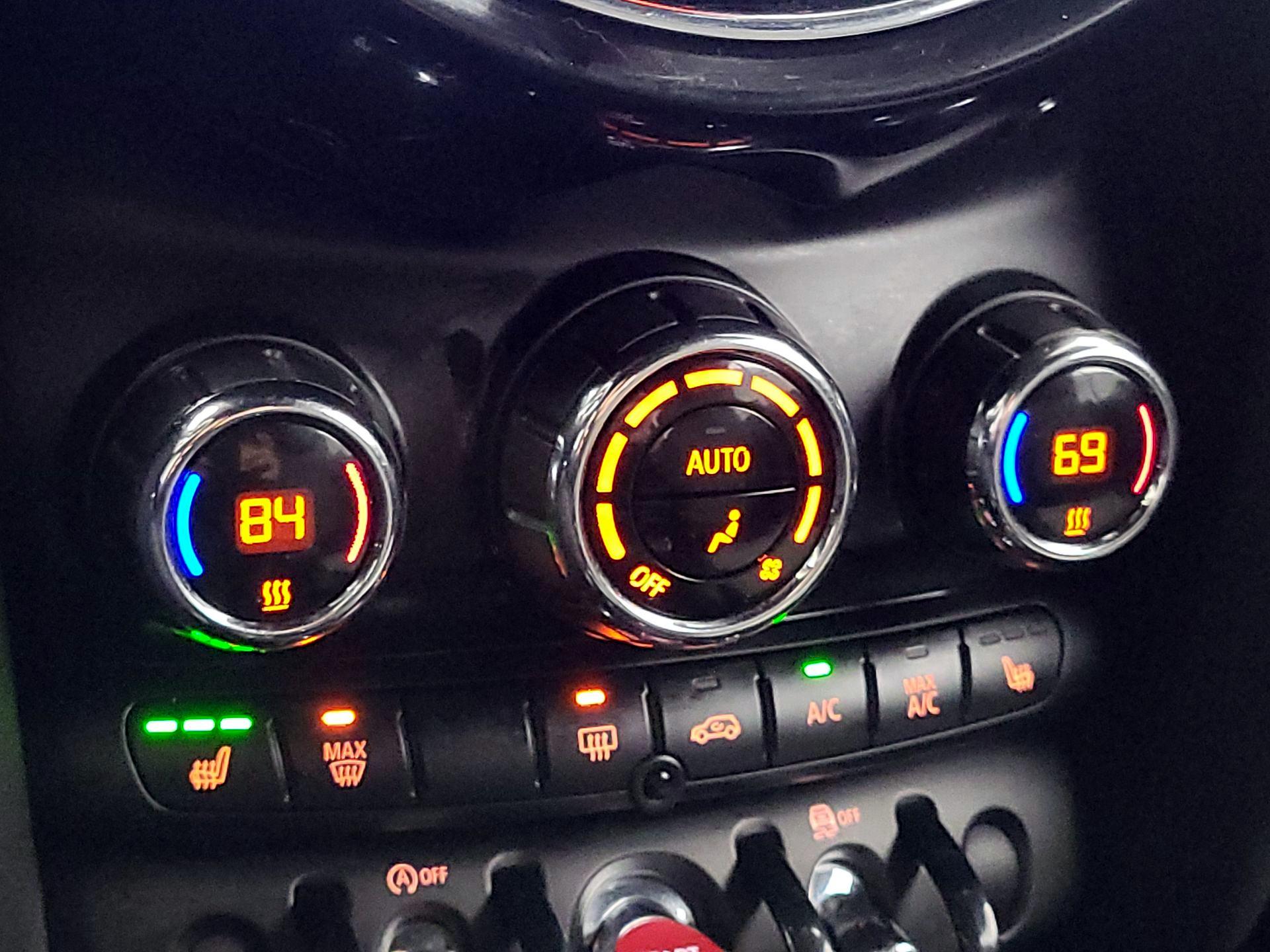 Thumbnail: 2020 MINI Cooper - 16