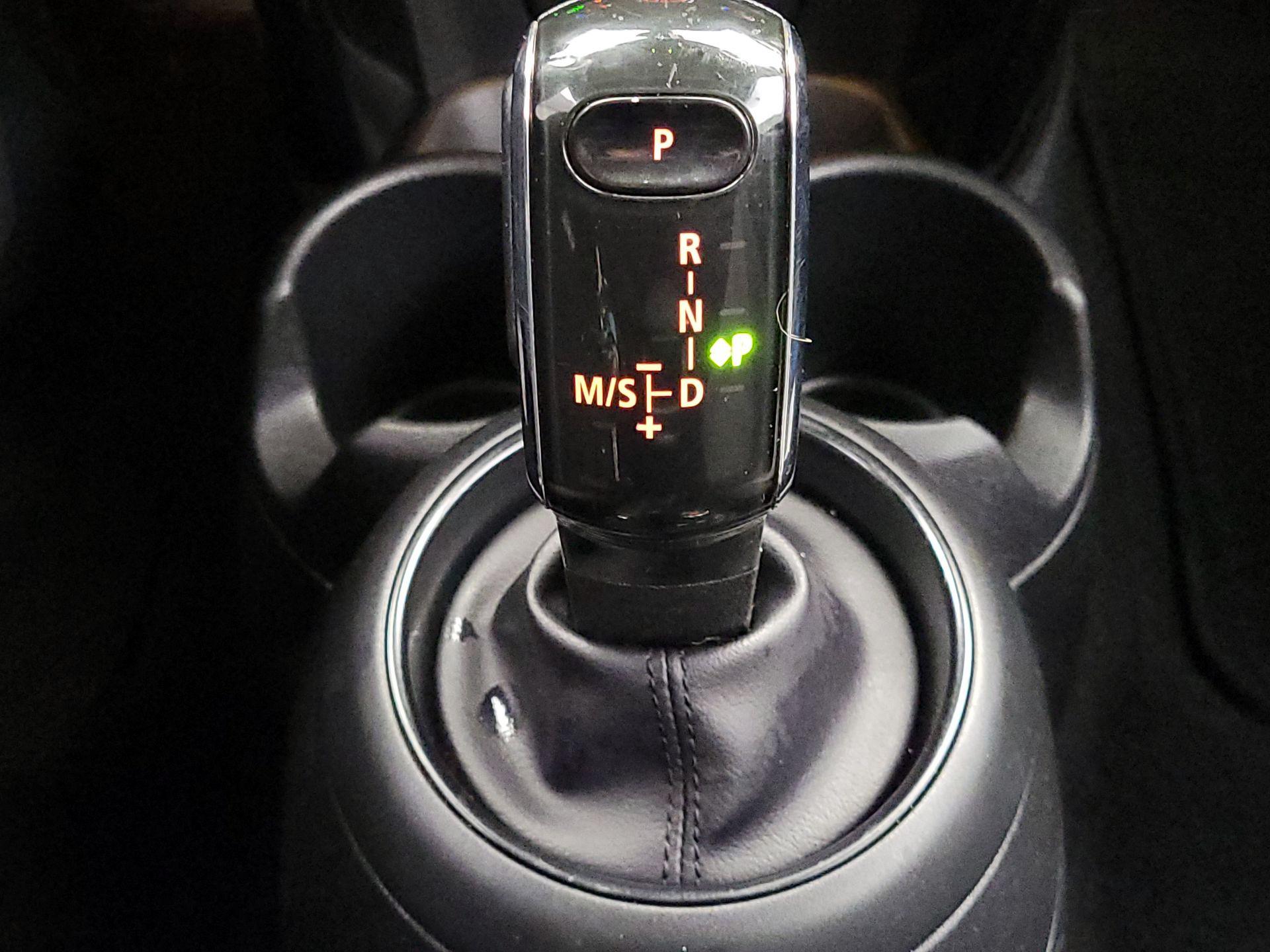 Thumbnail: 2020 MINI Cooper - 17