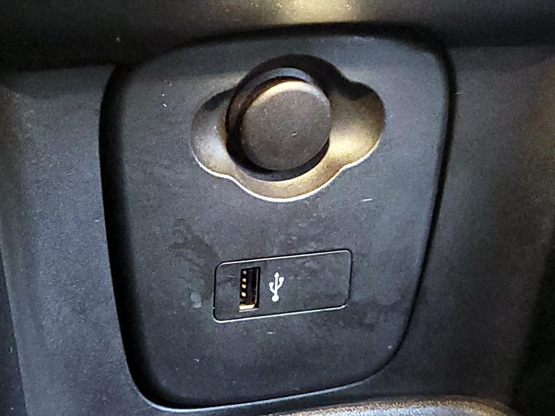 Thumbnail: 2020 MINI Cooper - 18