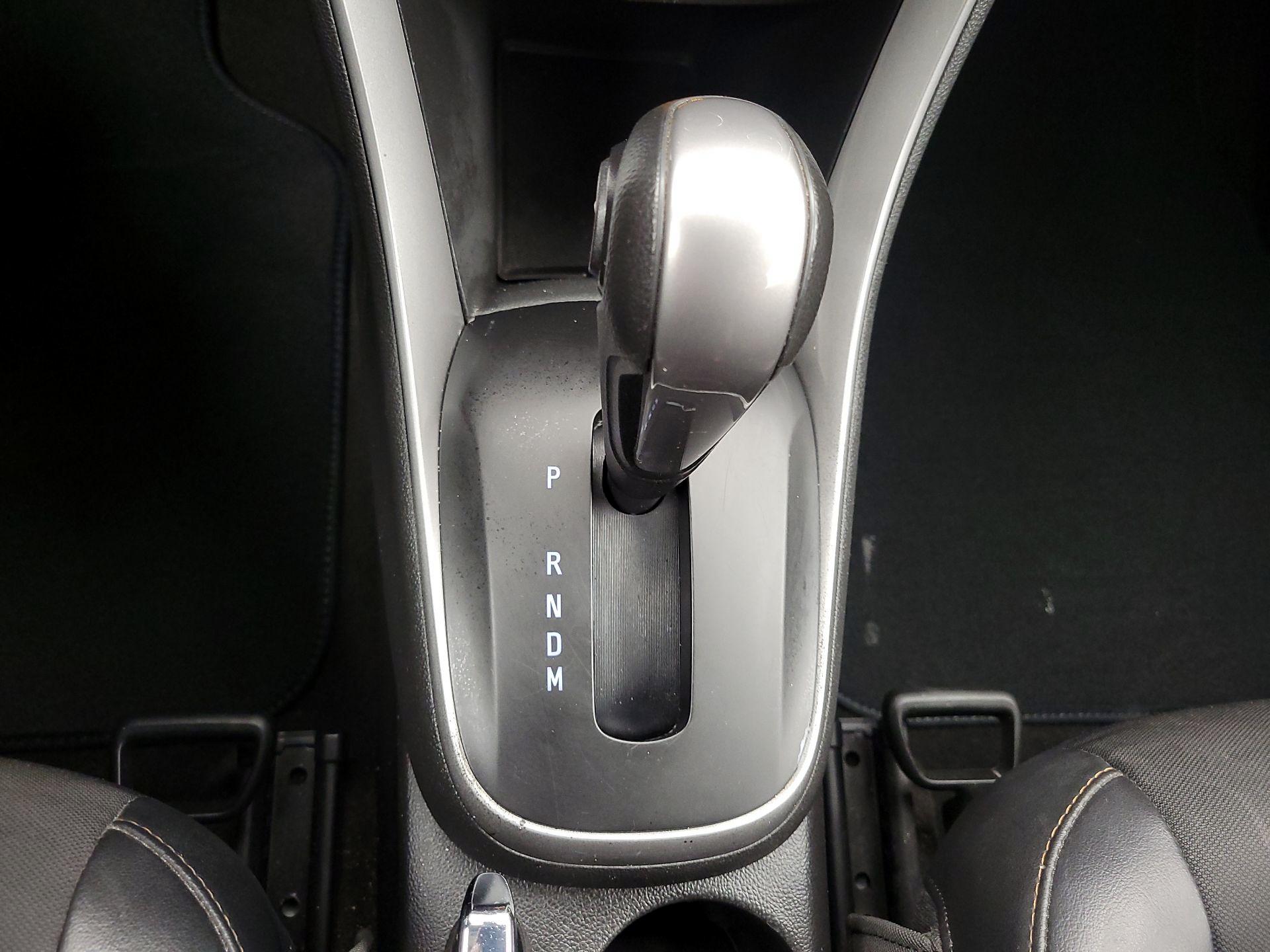 Thumbnail: 2021 Chevrolet Trax - 18