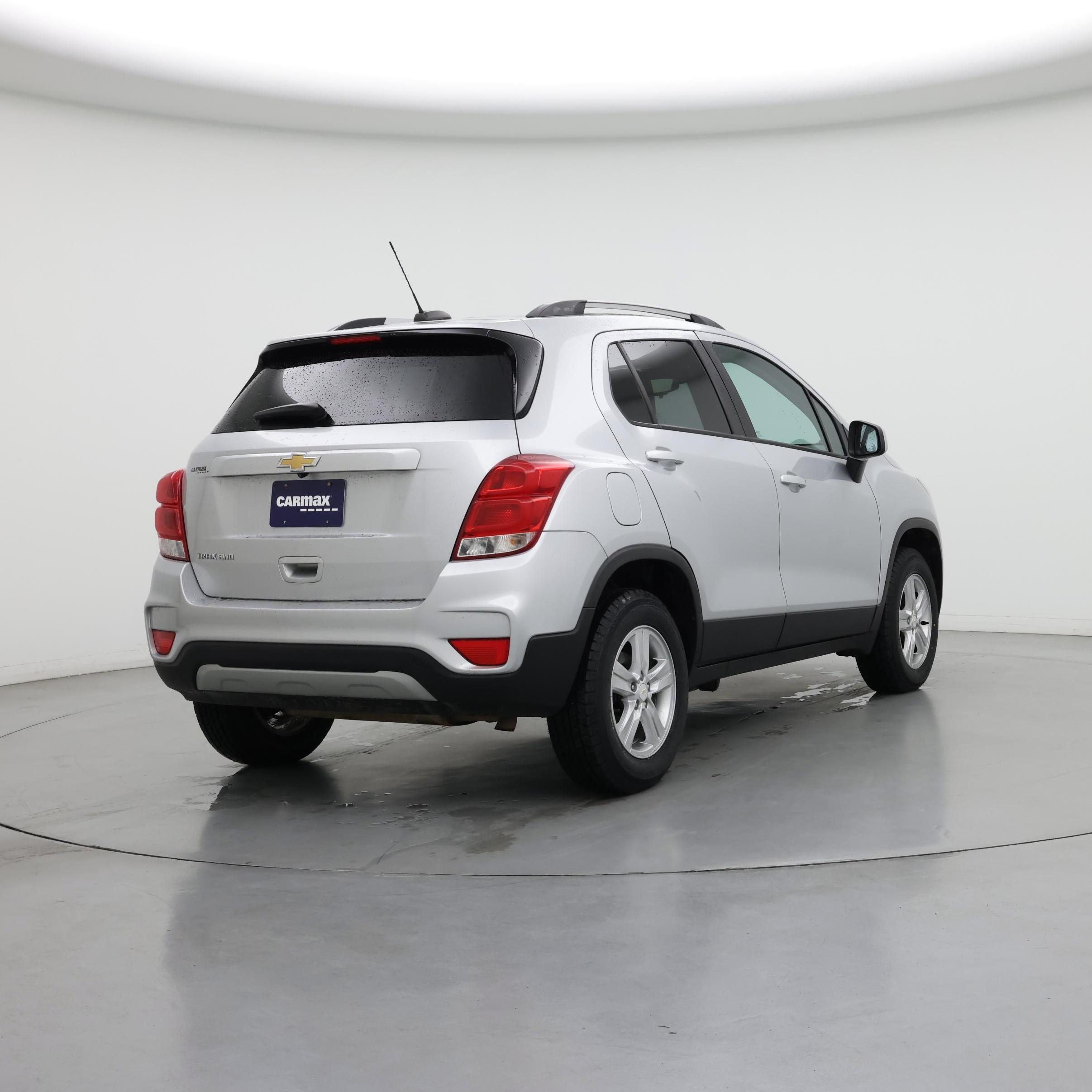 Thumbnail: 2021 Chevrolet Trax - 8