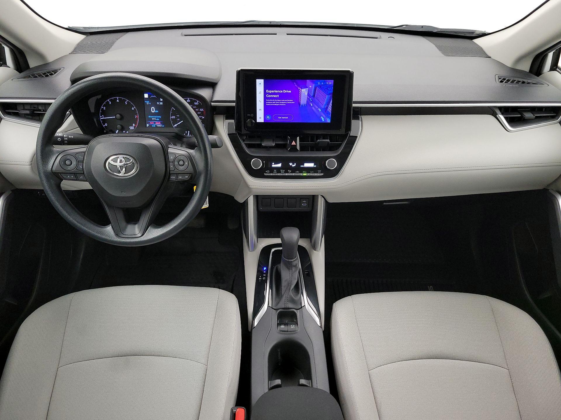 Thumbnail: 2023 Toyota Corolla Cross - 9