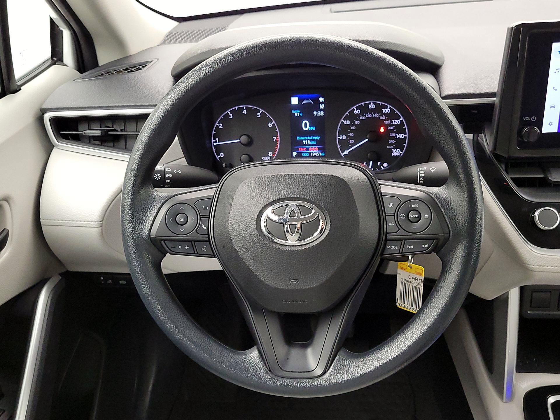 Thumbnail: 2023 Toyota Corolla Cross - 10