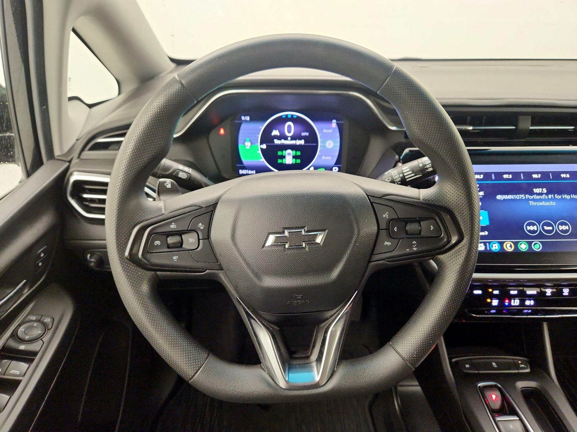 Thumbnail: 2022 Chevrolet Bolt EV - 10