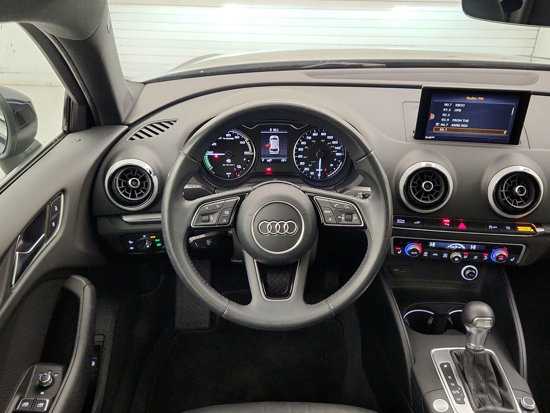 Thumbnail: 2018 Audi A3 - 10