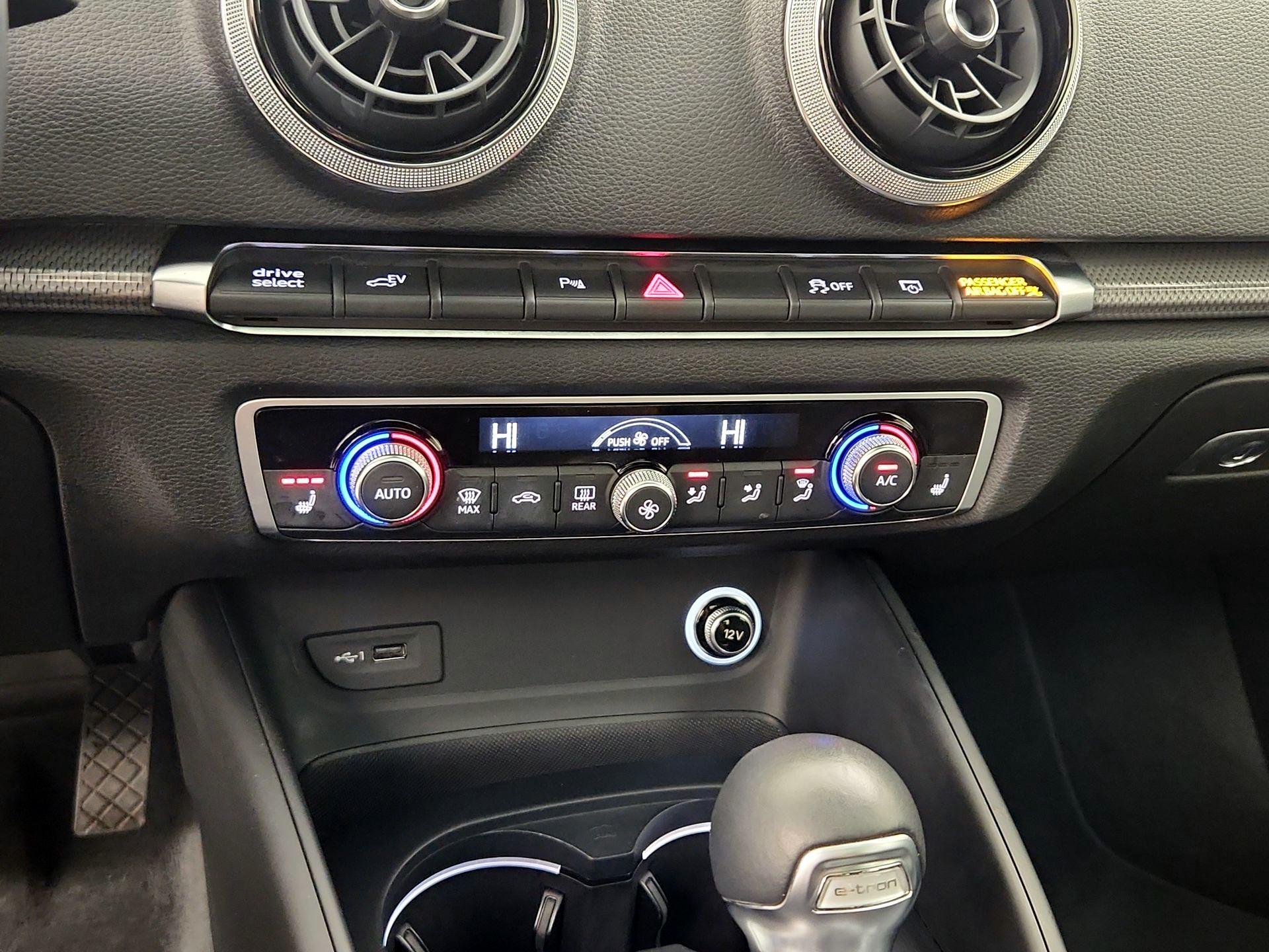 Thumbnail: 2018 Audi A3 - 16