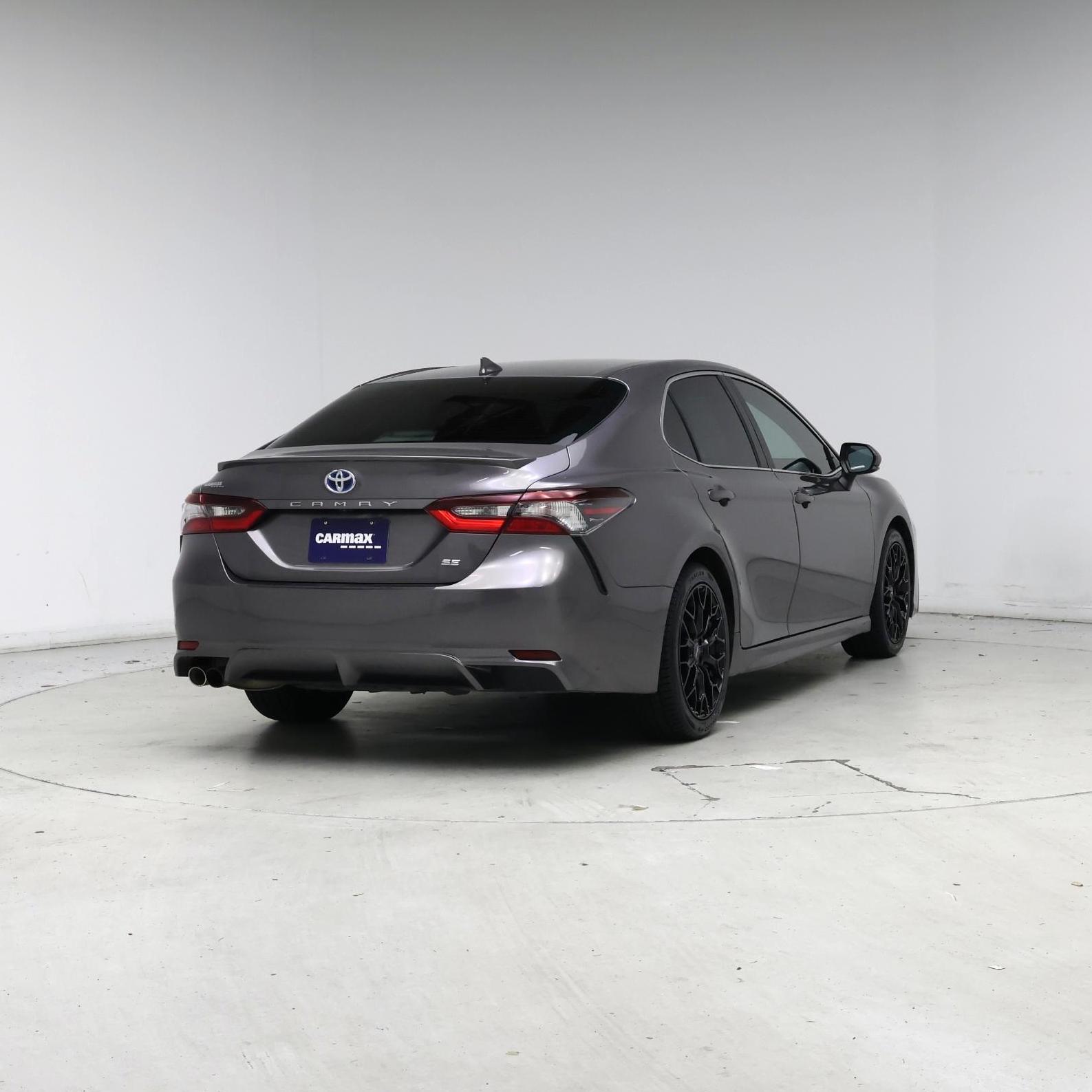 Thumbnail: 2022 Toyota Camry - 8