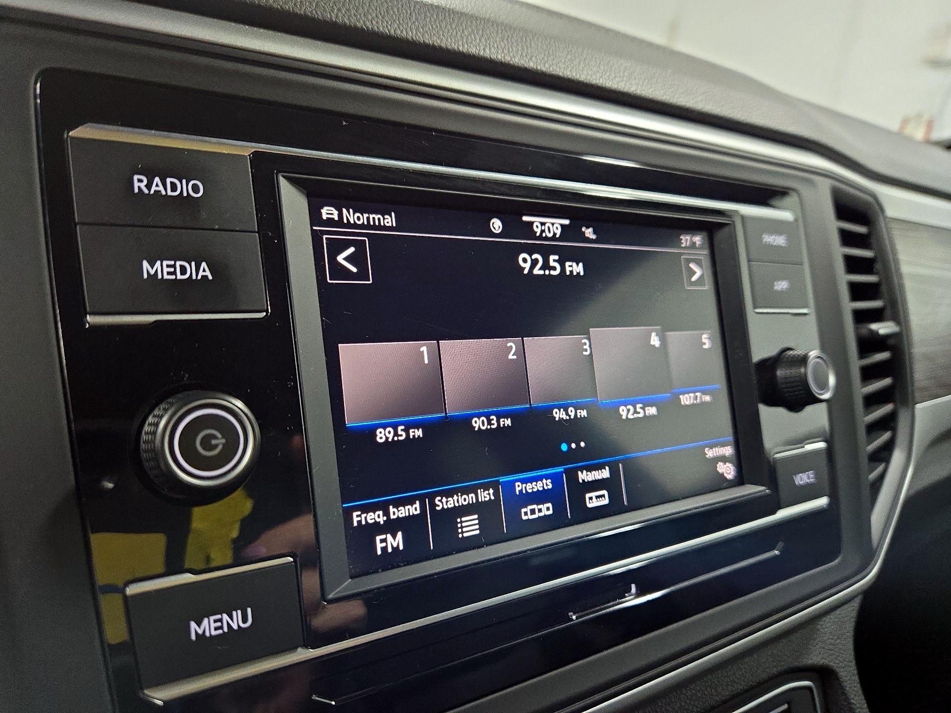 Thumbnail: 2023 Volkswagen Atlas - 15