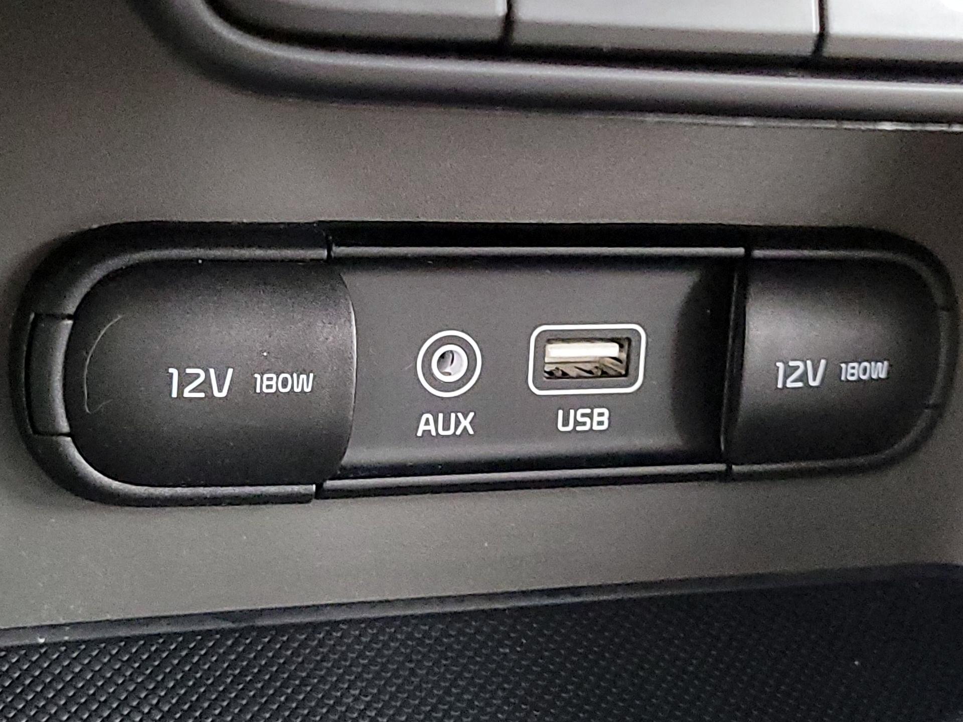 Thumbnail: 2019 Kia Sportage - 19