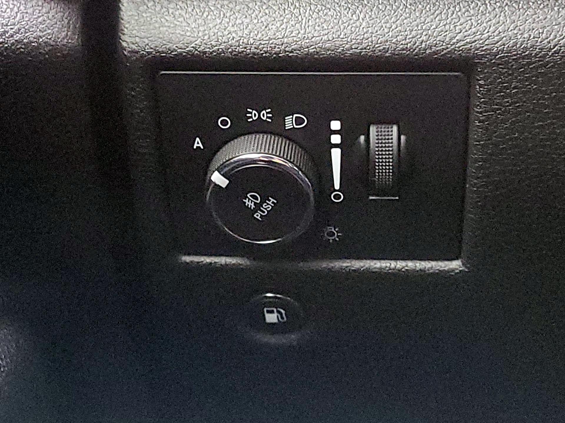 Thumbnail: 2018 Jeep Grand Cherokee - 13