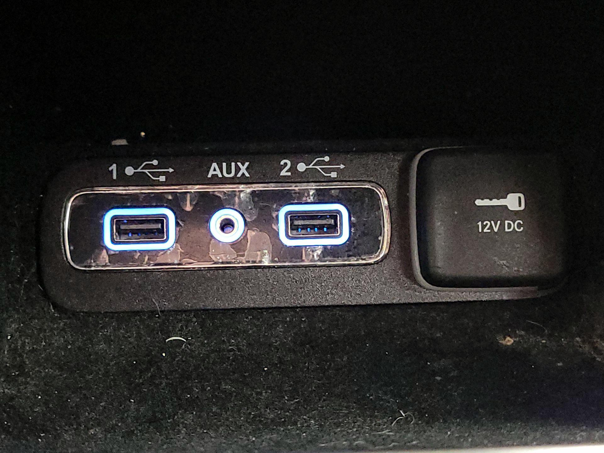 Thumbnail: 2018 Jeep Grand Cherokee - 18