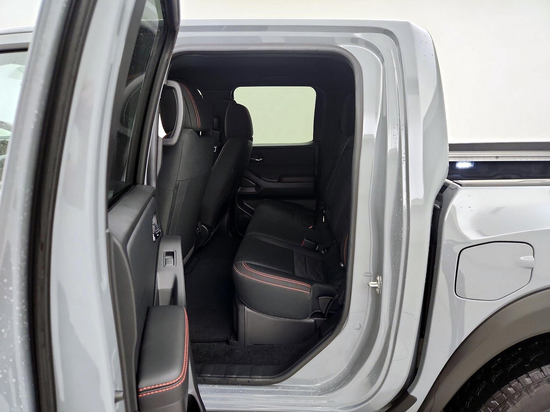 Thumbnail: 2025 Nissan Frontier - 19