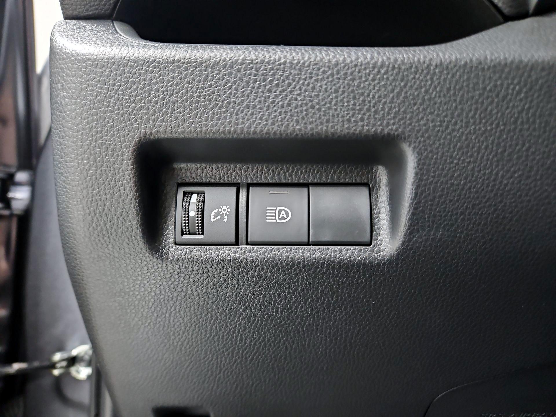 Thumbnail: 2025 Toyota RAV4 - 13