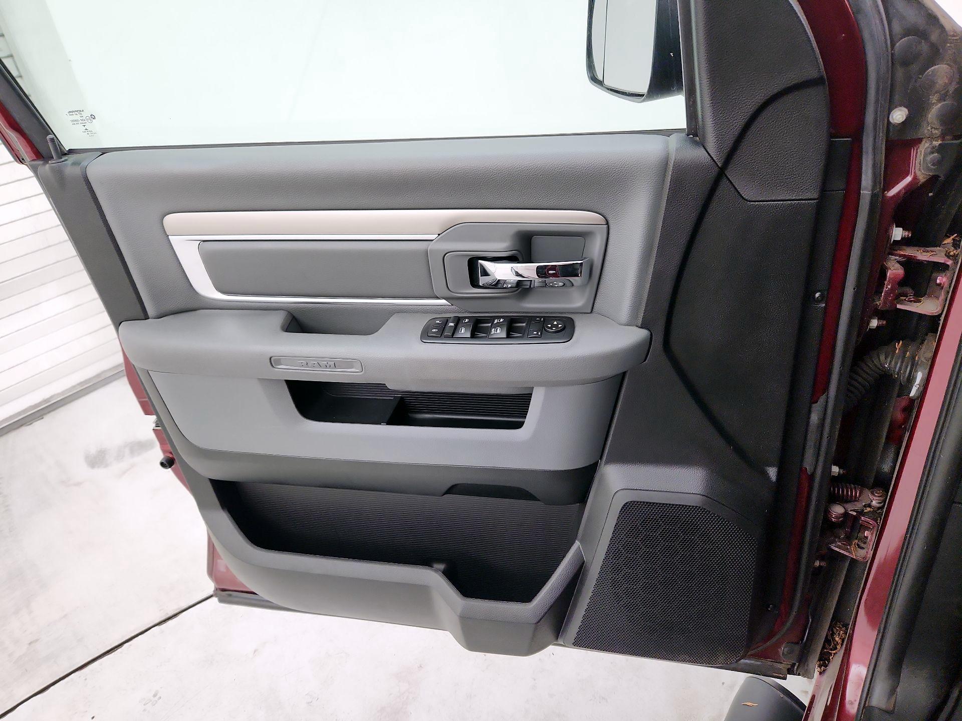 Thumbnail: 2016 RAM 1500 - 12