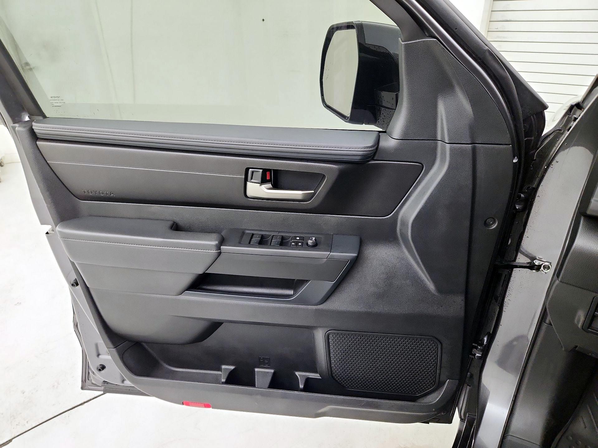 Thumbnail: 2023 Toyota Tundra - 12