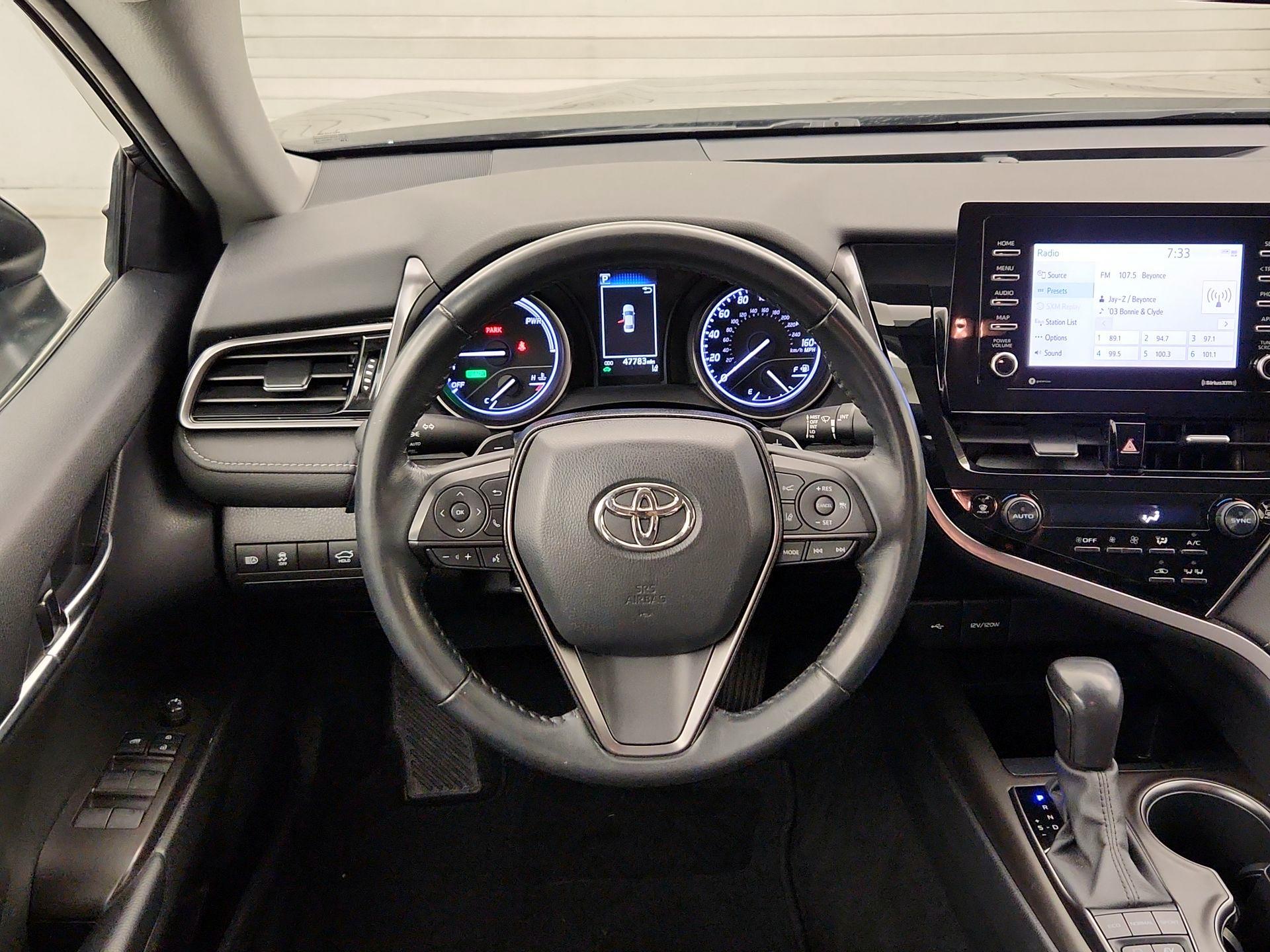 Thumbnail: 2021 Toyota Camry - 10