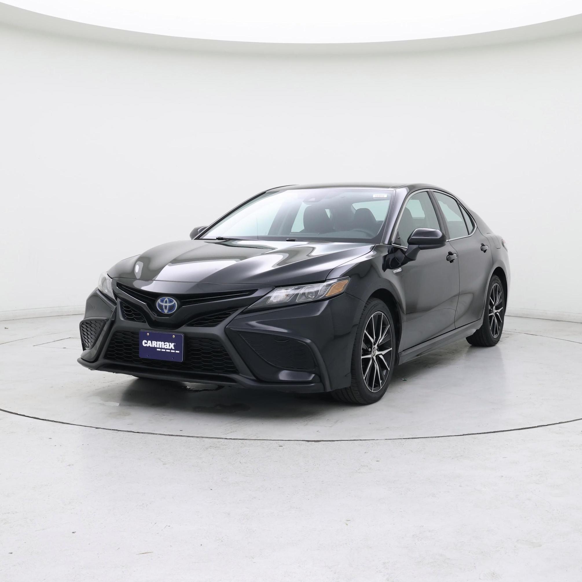 Thumbnail: 2021 Toyota Camry - 4