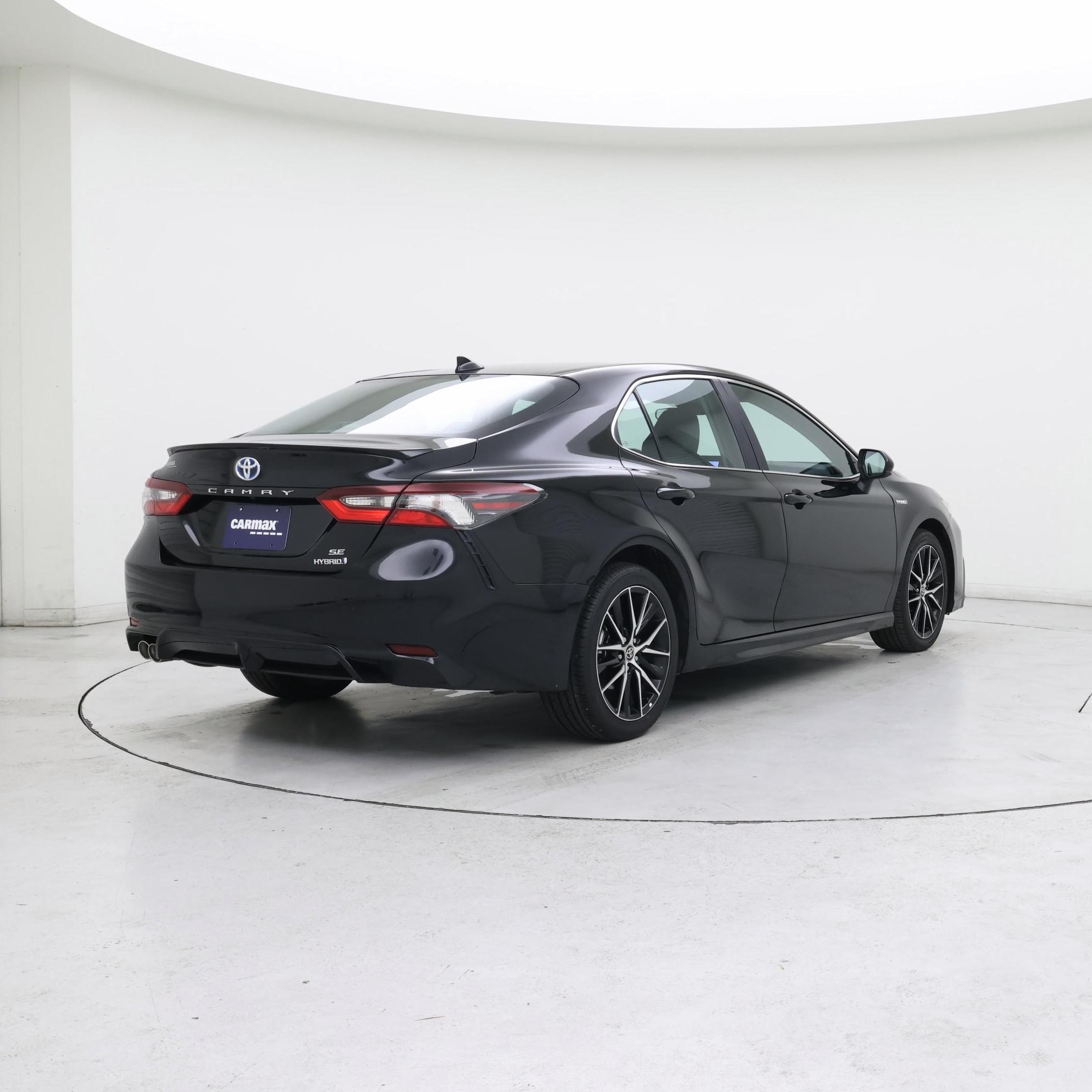 Thumbnail: 2021 Toyota Camry - 8