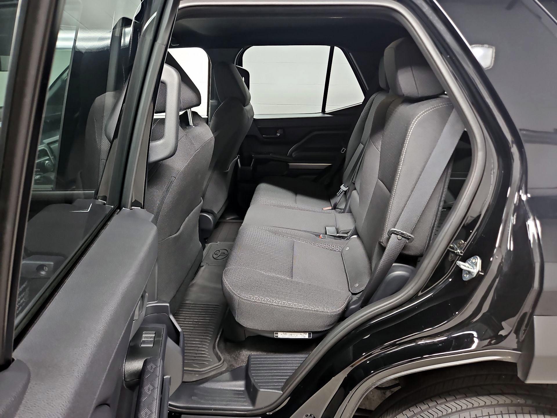 Thumbnail: 2025 Toyota 4Runner - 19