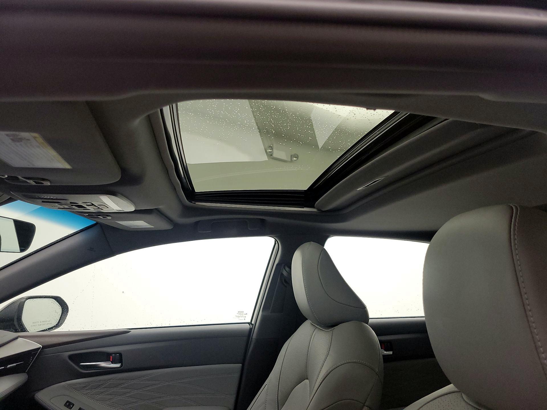 Thumbnail: 2020 Toyota Avalon - 20