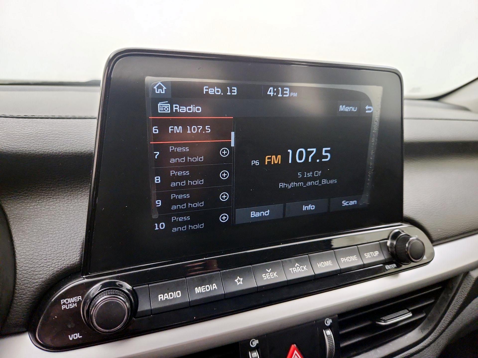 Thumbnail: 2020 Kia Forte - 15