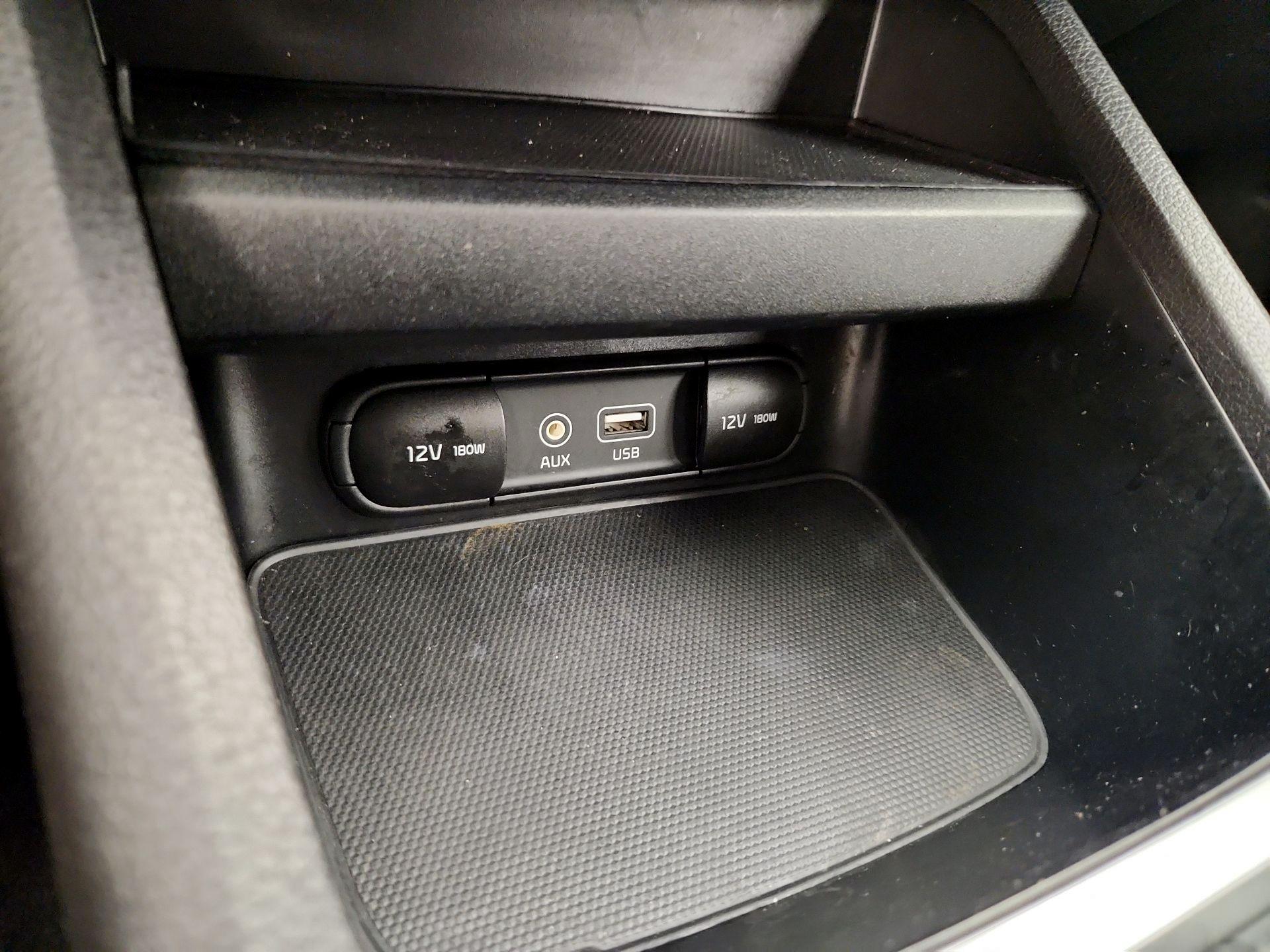 Thumbnail: 2020 Kia Forte - 18